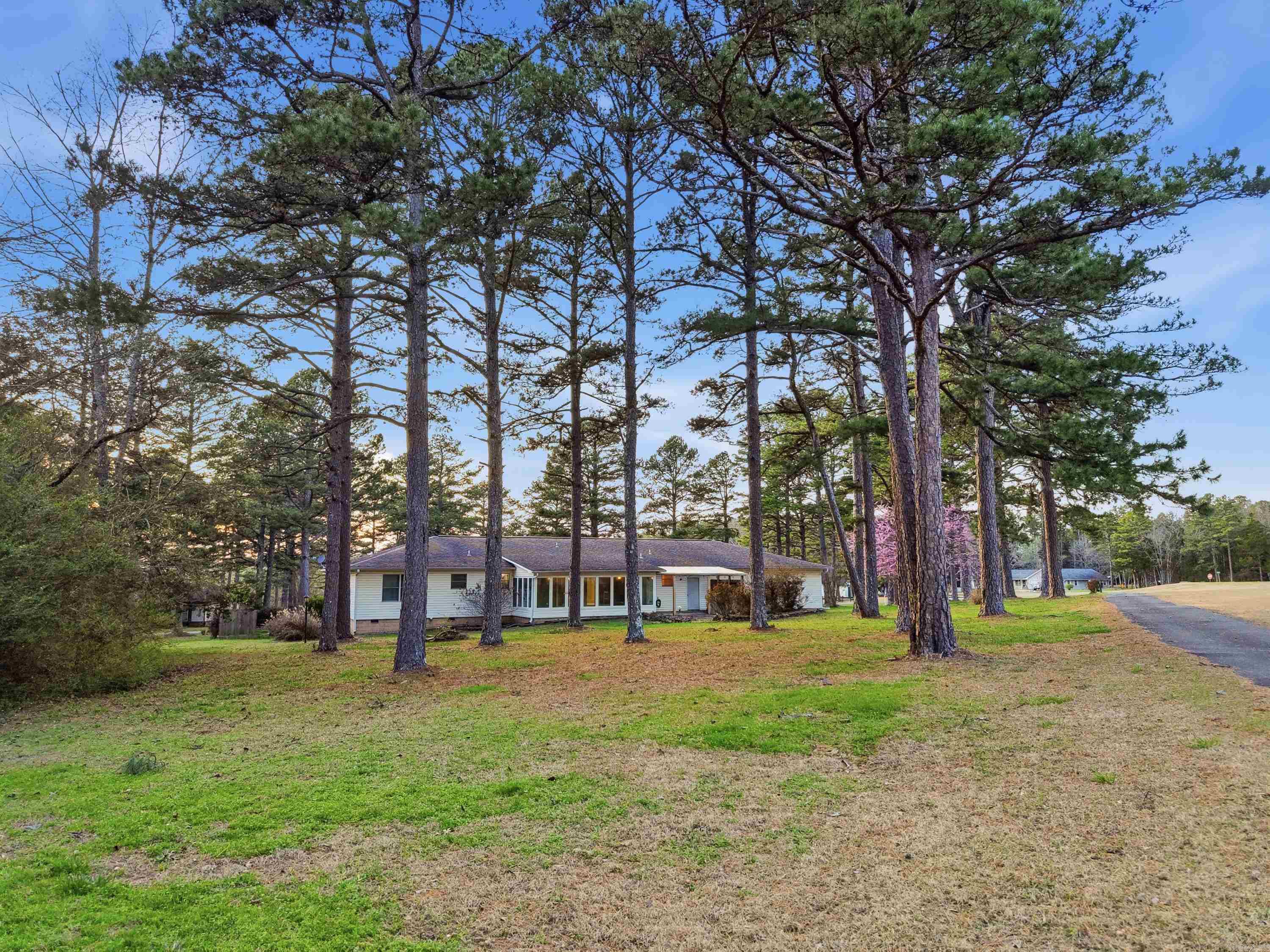 MOUNTAIN RANCH - Residential