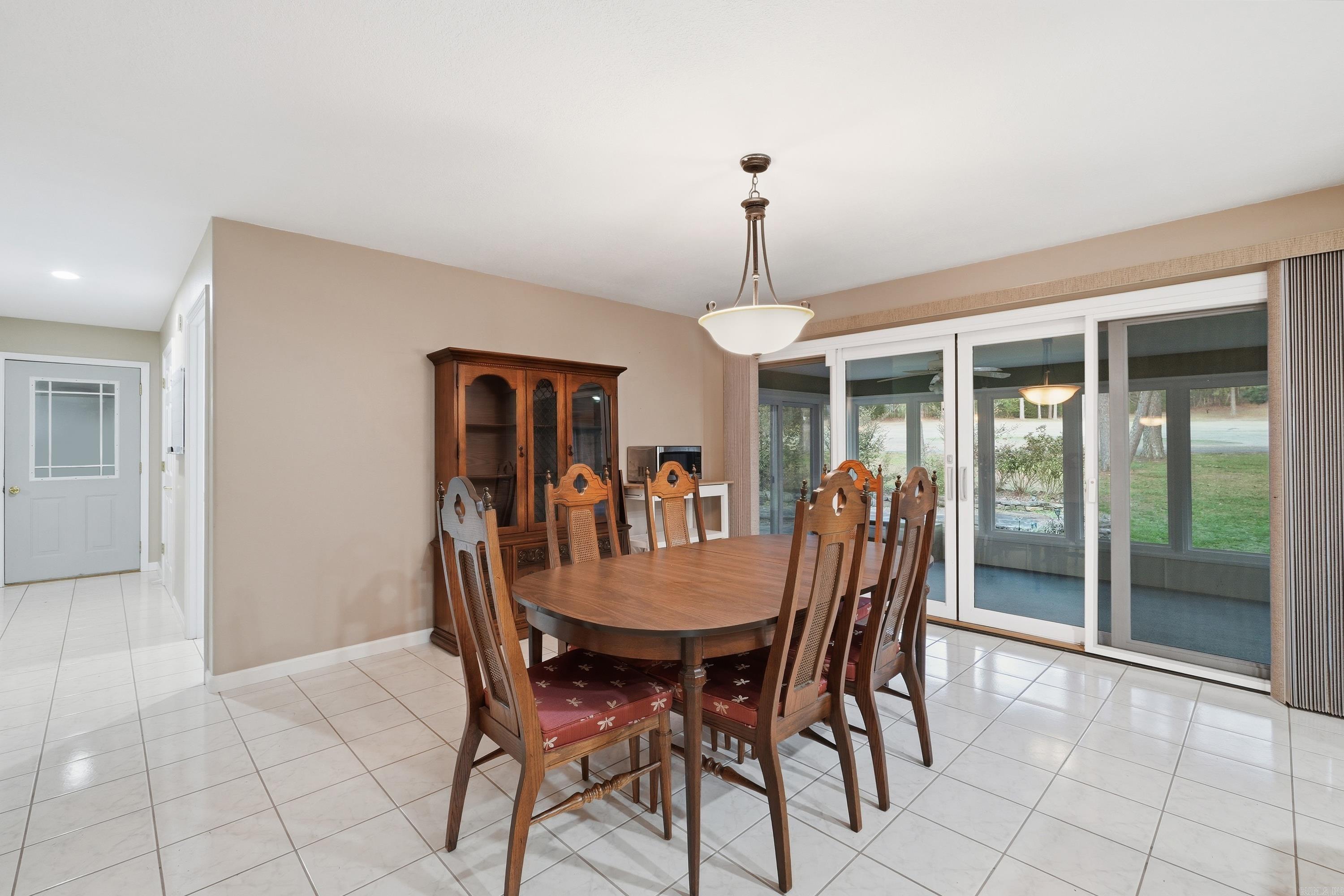 MOUNTAIN RANCH - Residential