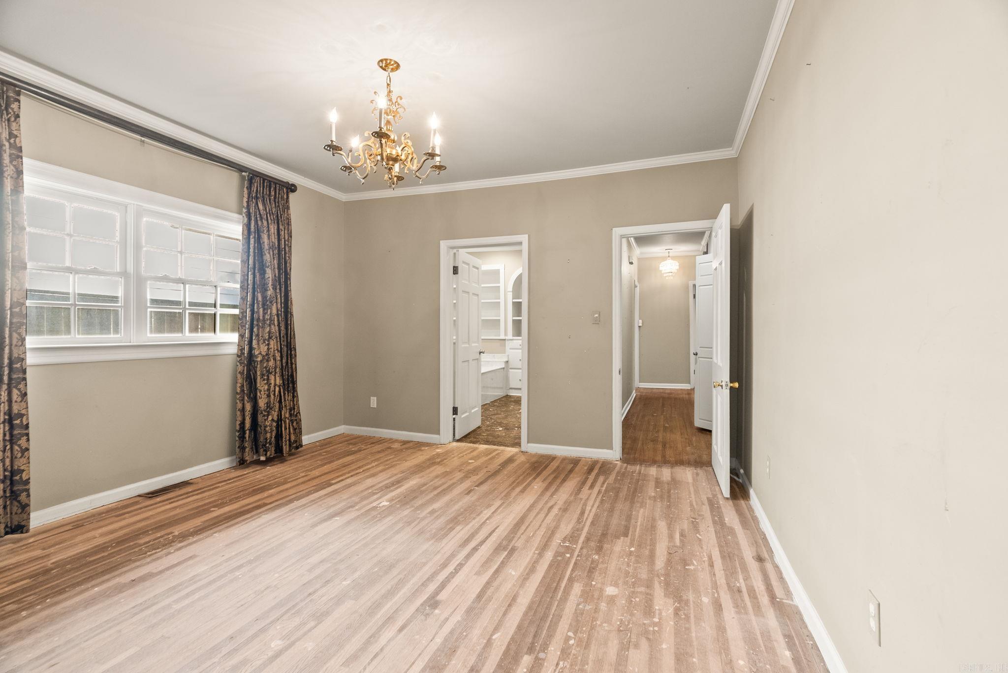 NEWTONS - Residential