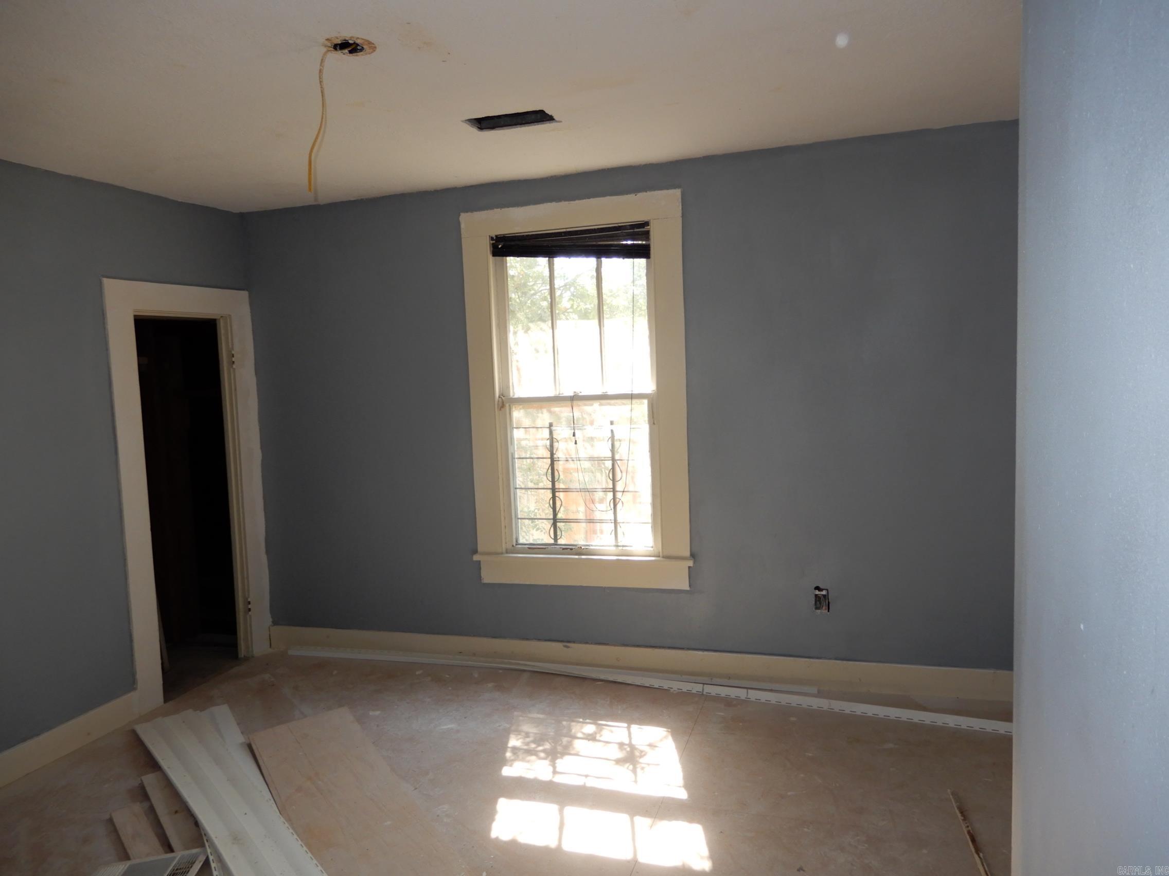 VICTORY GARDEN ACRES - Residential