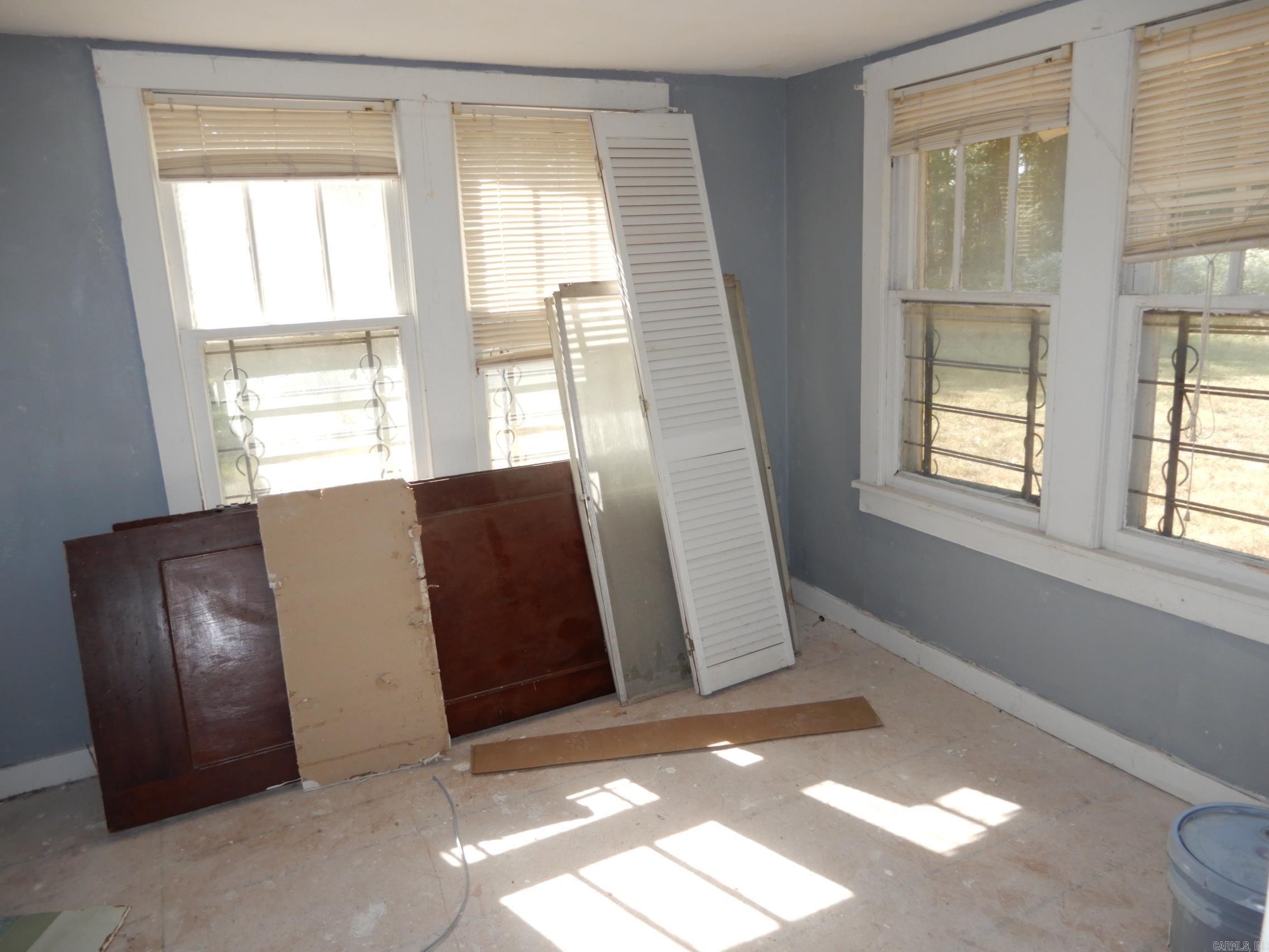 VICTORY GARDEN ACRES - Residential