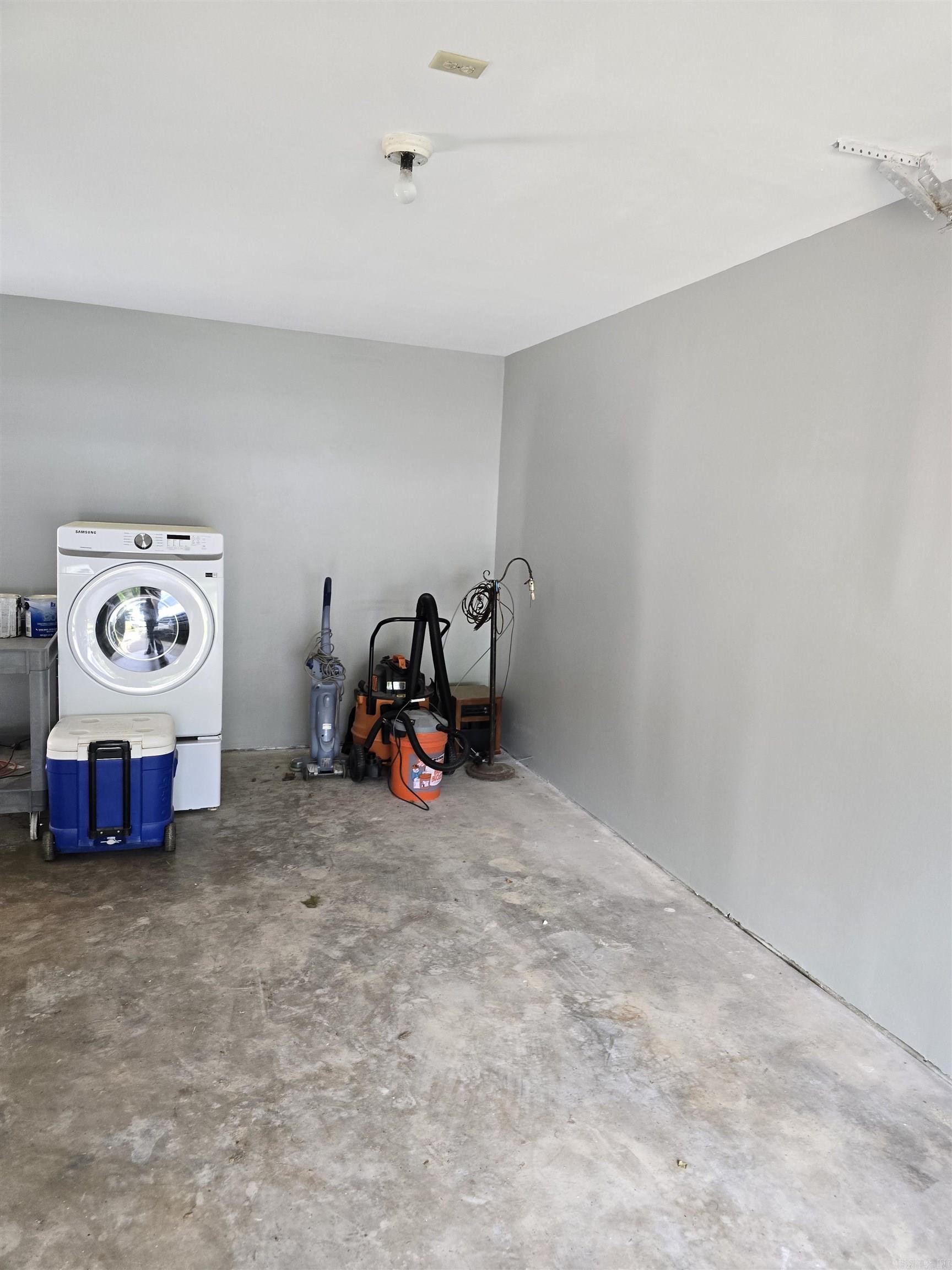 Shadow Oaks II - Residential