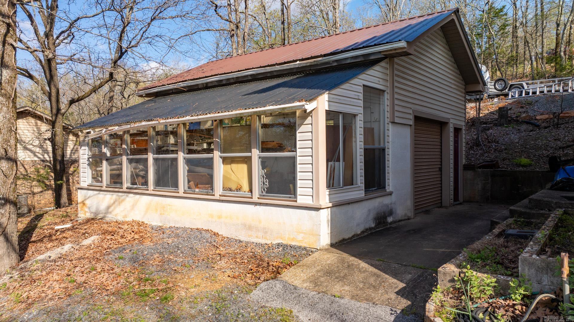 EAGLES NEST - Residential