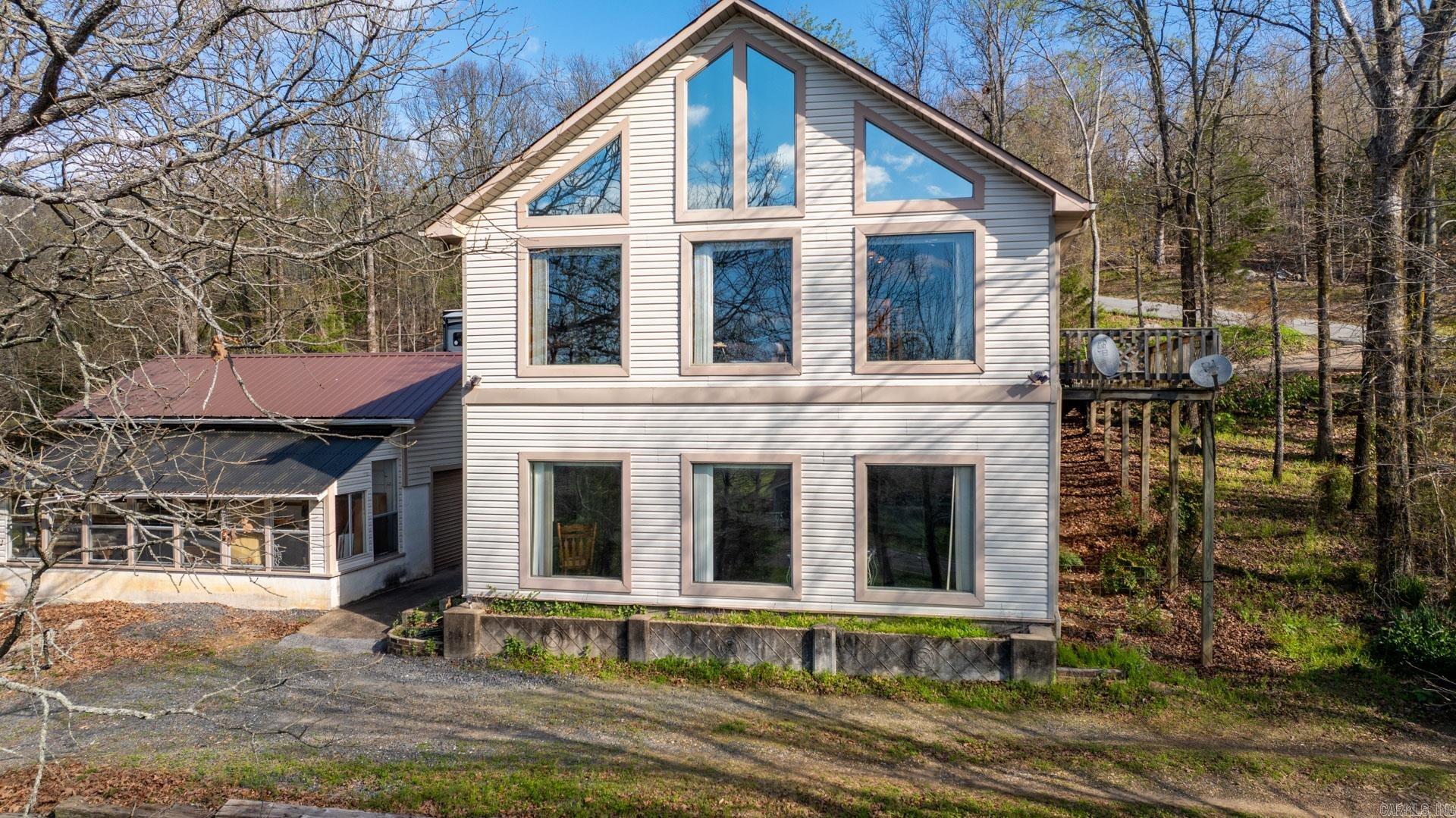 EAGLES NEST - Residential