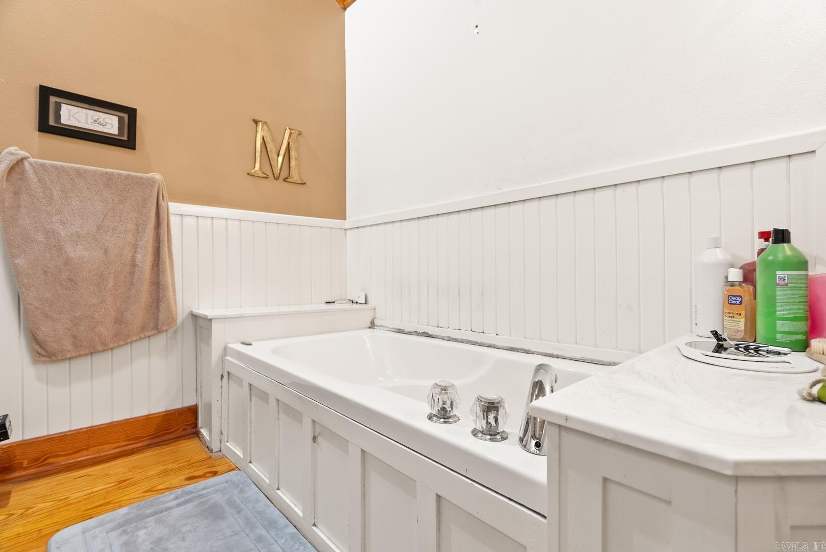 EAGLES NEST - Residential