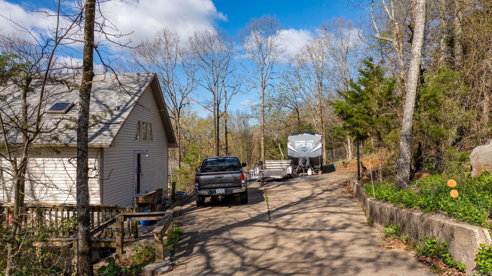 EAGLES NEST - Residential