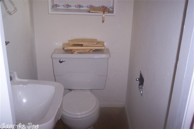 Navajo Third - Residential