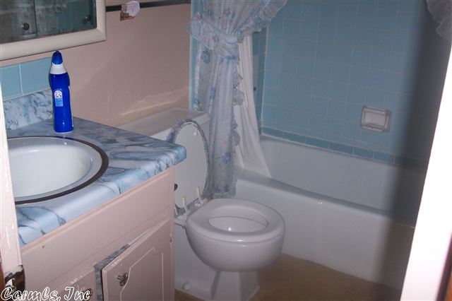 Navajo Third - Residential