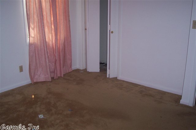 Navajo Third - Residential