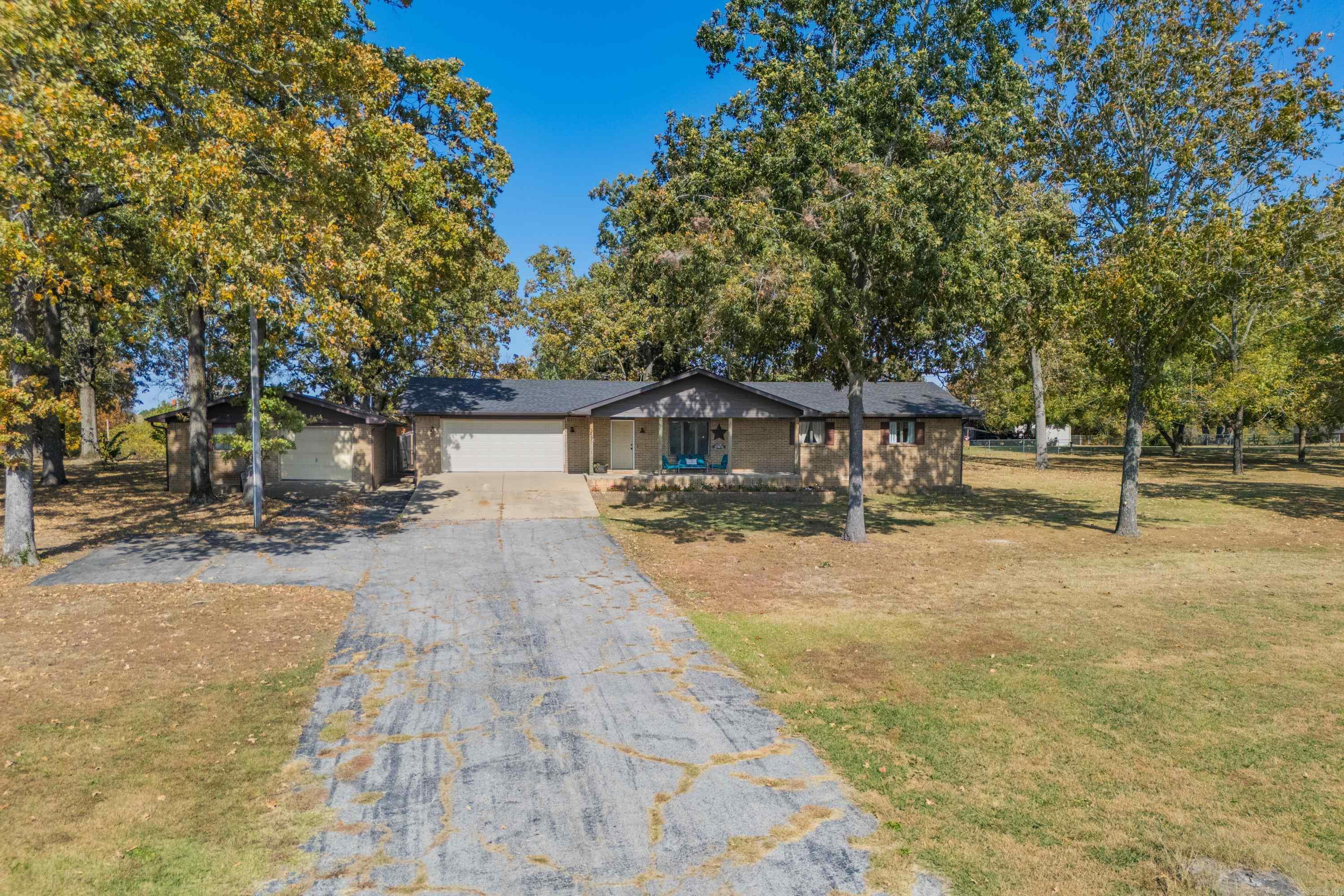 SPRING VALLEY ACRES - Residential