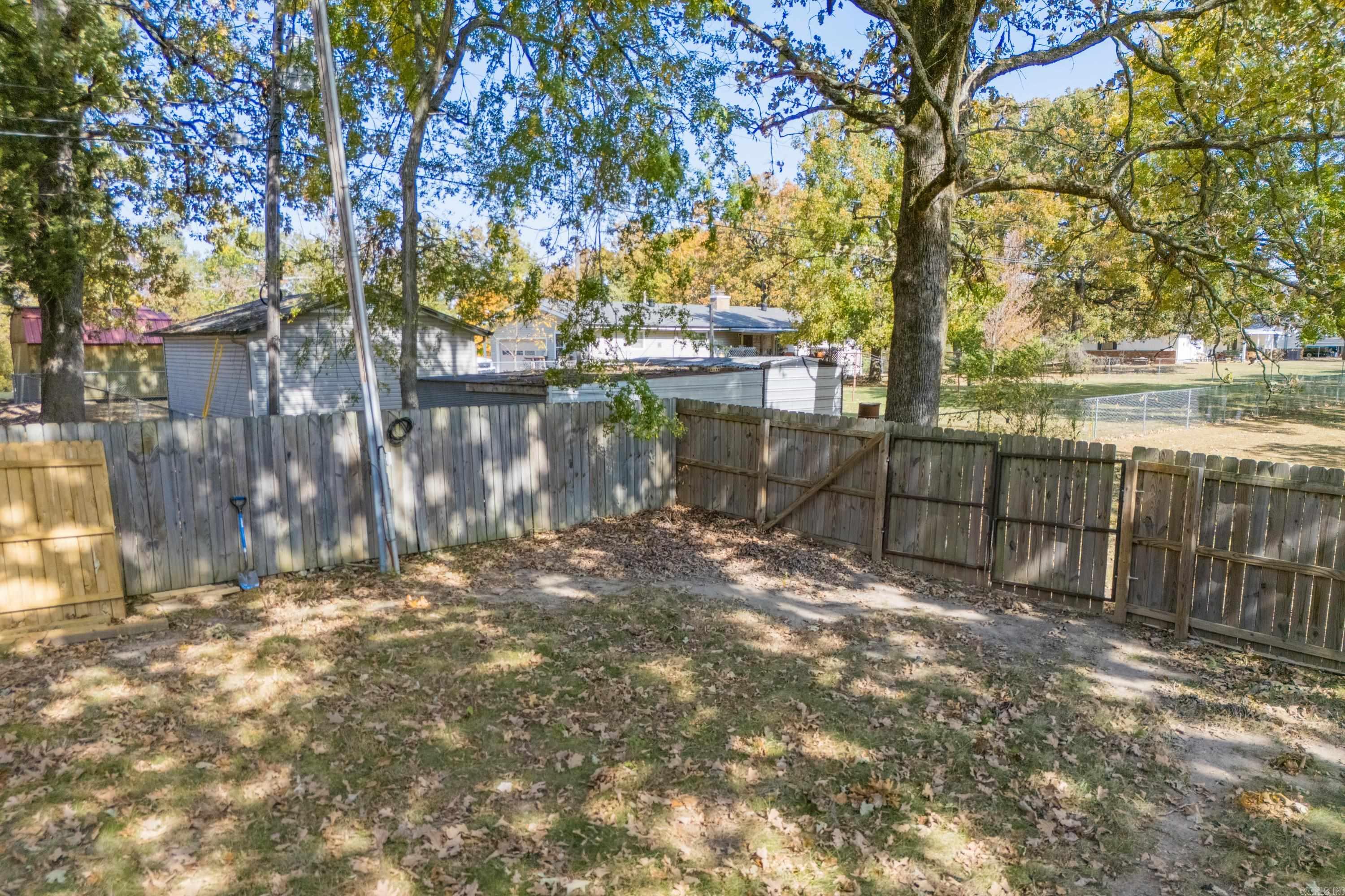 SPRING VALLEY ACRES - Residential