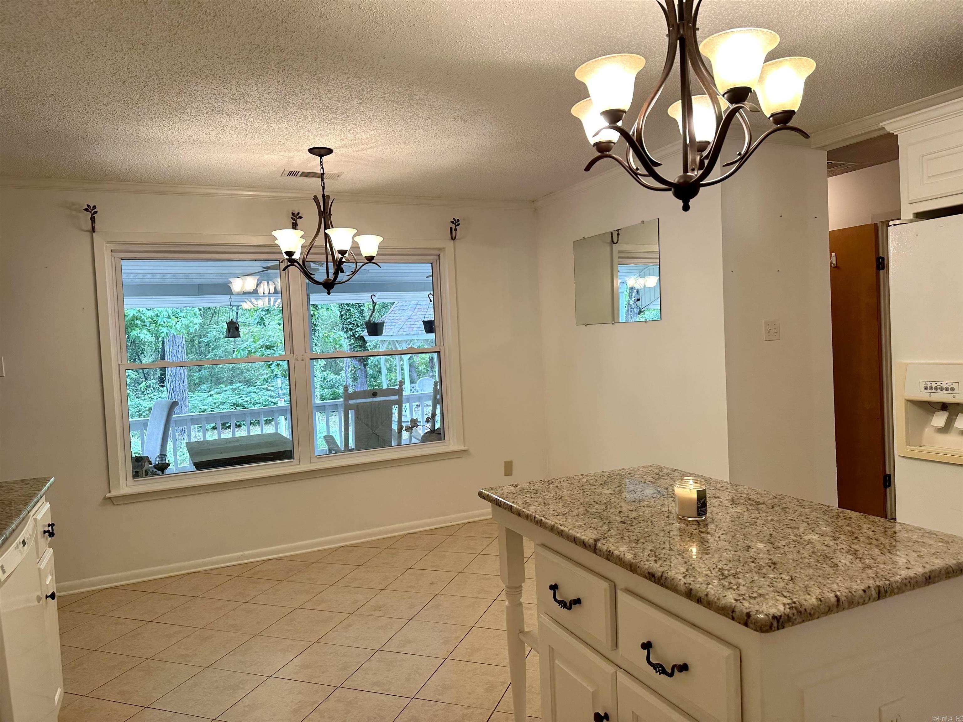 ROYAL OAKS - Residential