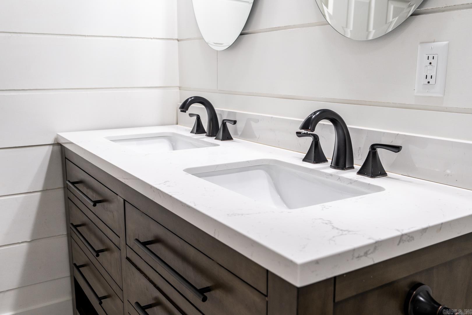 TIMBERPEG - Residential