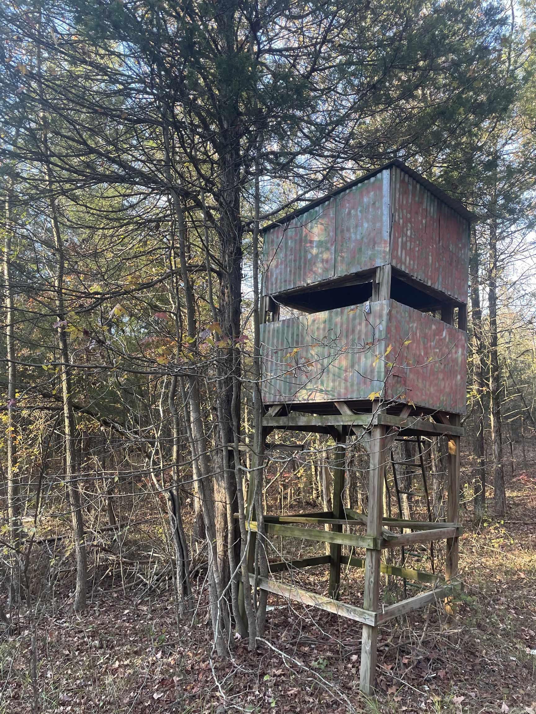 Metes & Bounds - Land