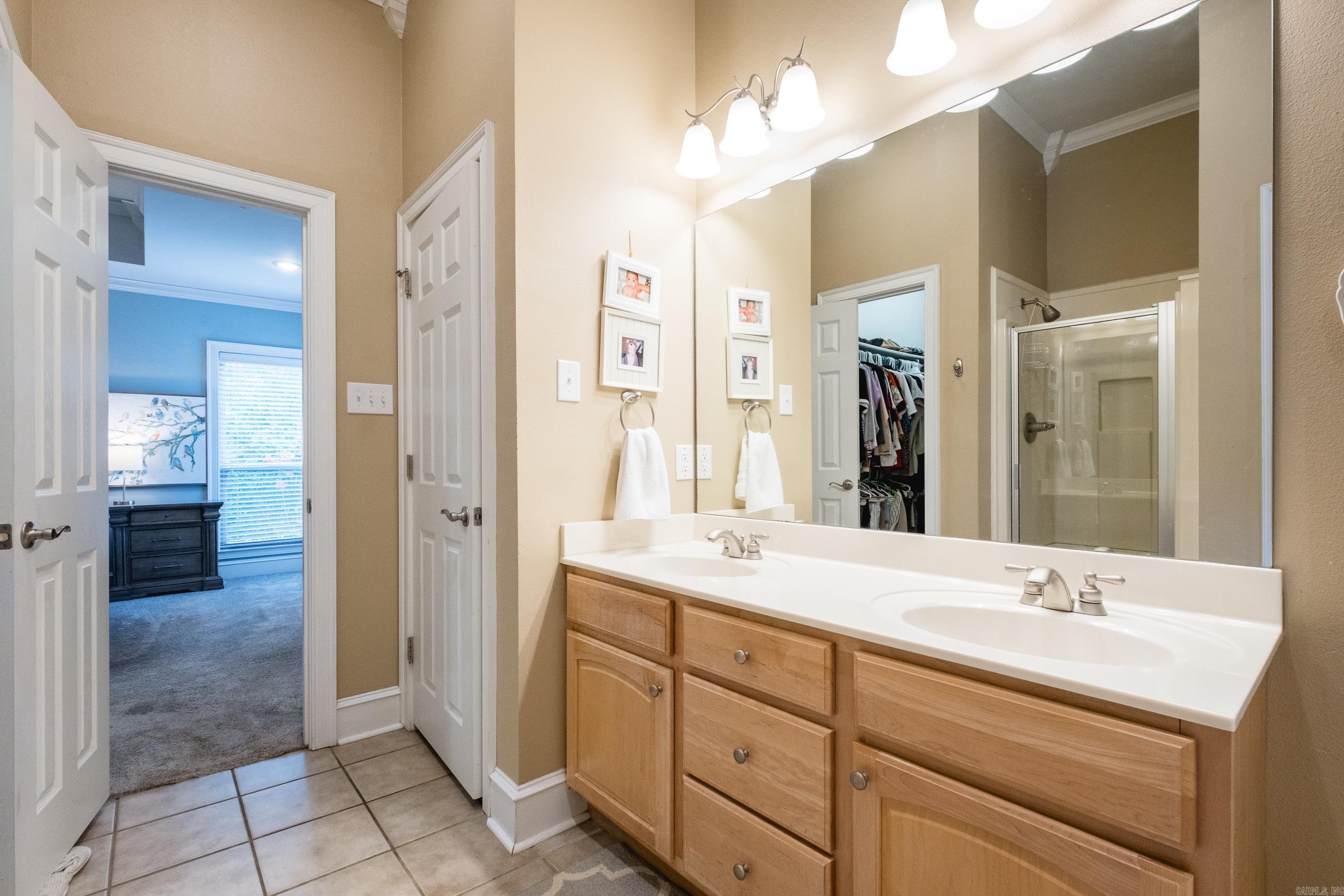 WOODLANDS EDGE - Residential