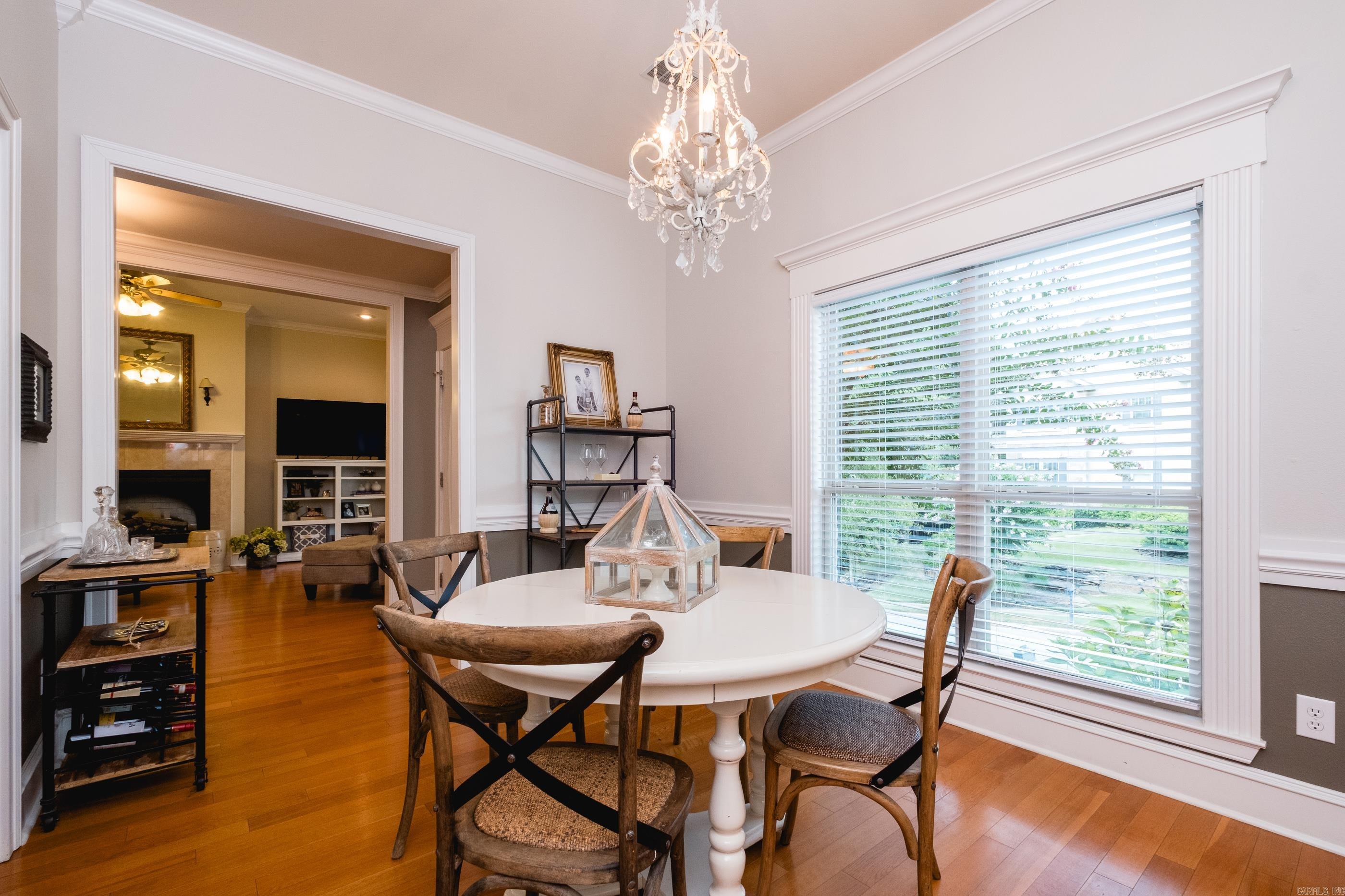 WOODLANDS EDGE - Residential