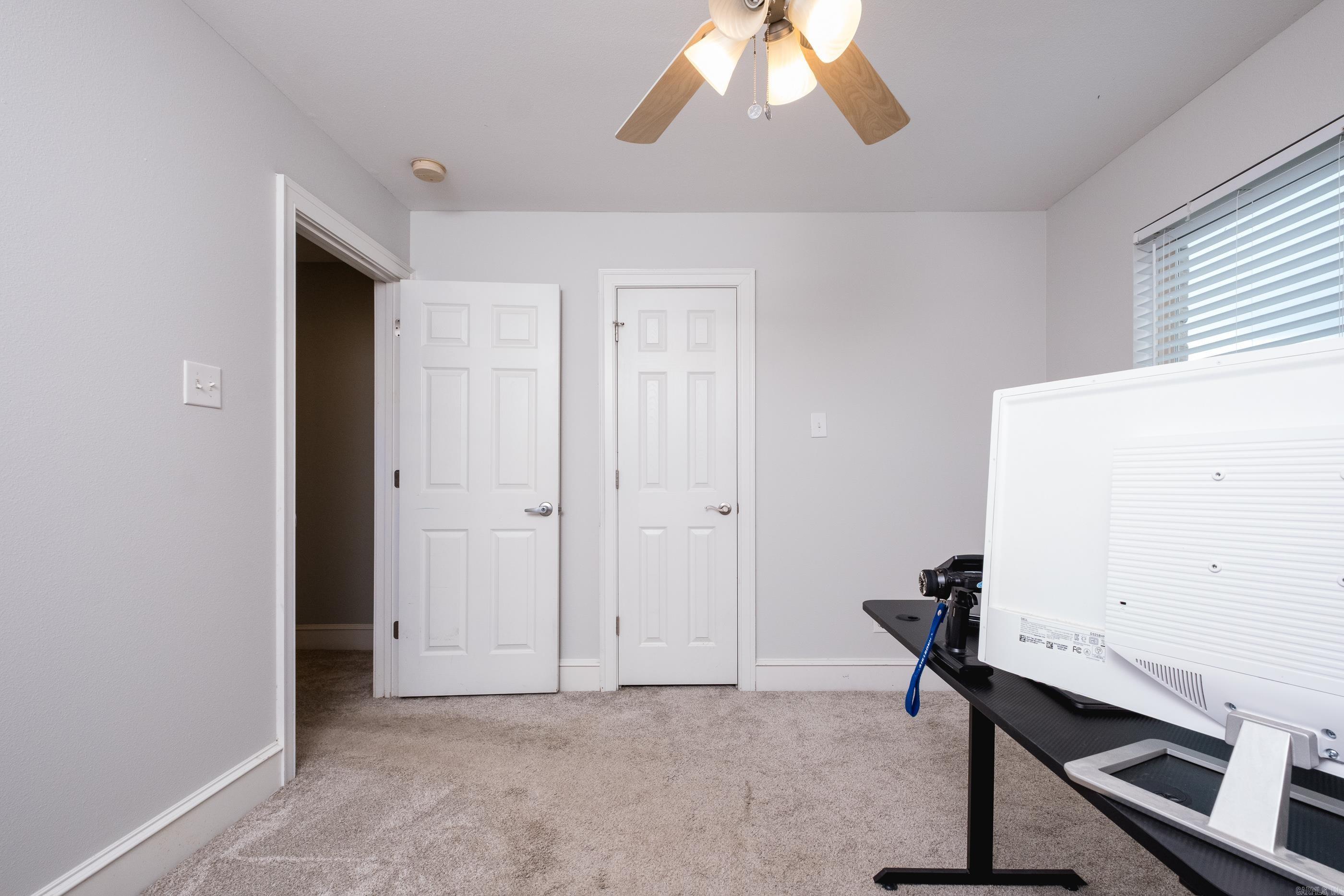 WOODLANDS EDGE - Residential