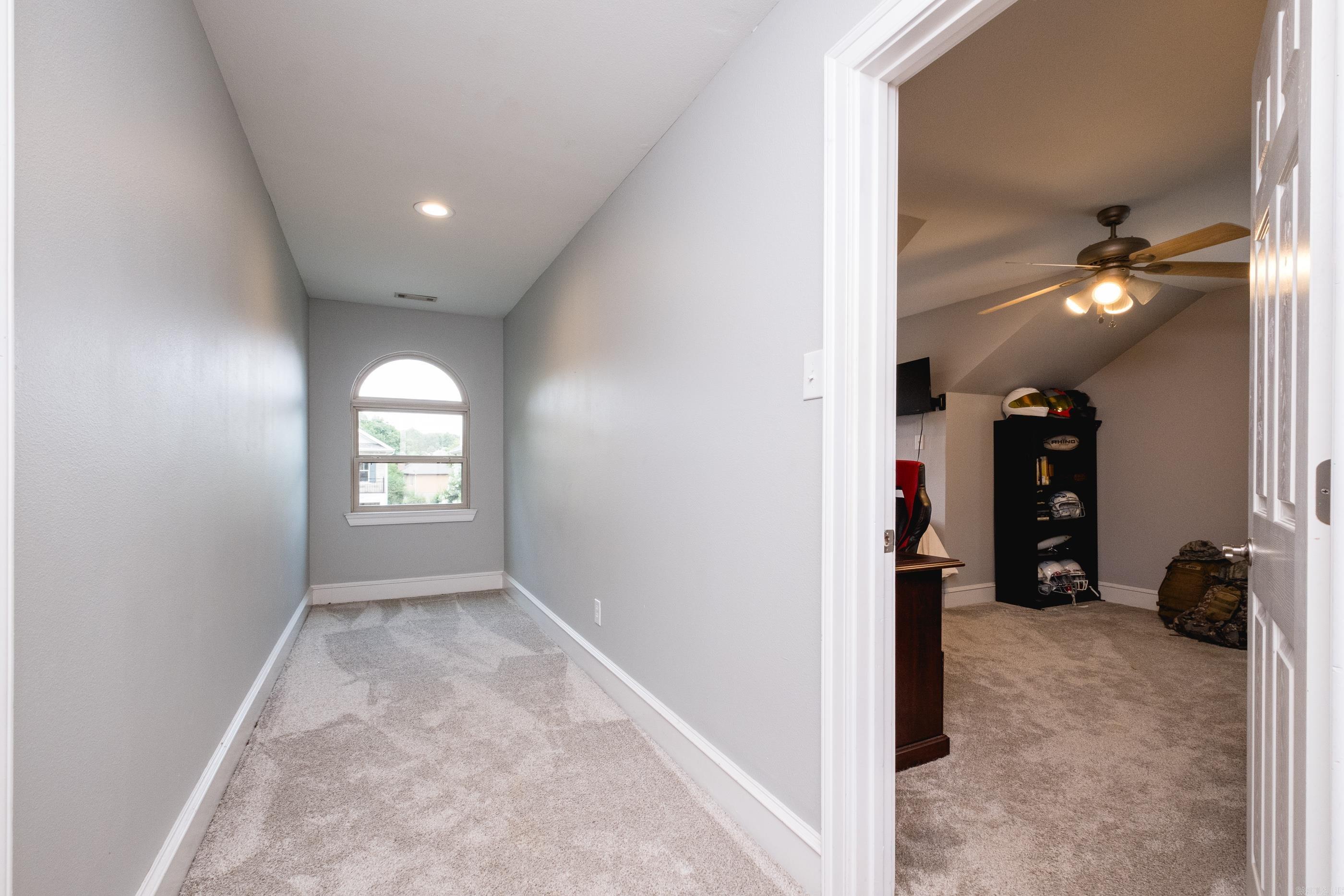 WOODLANDS EDGE - Residential