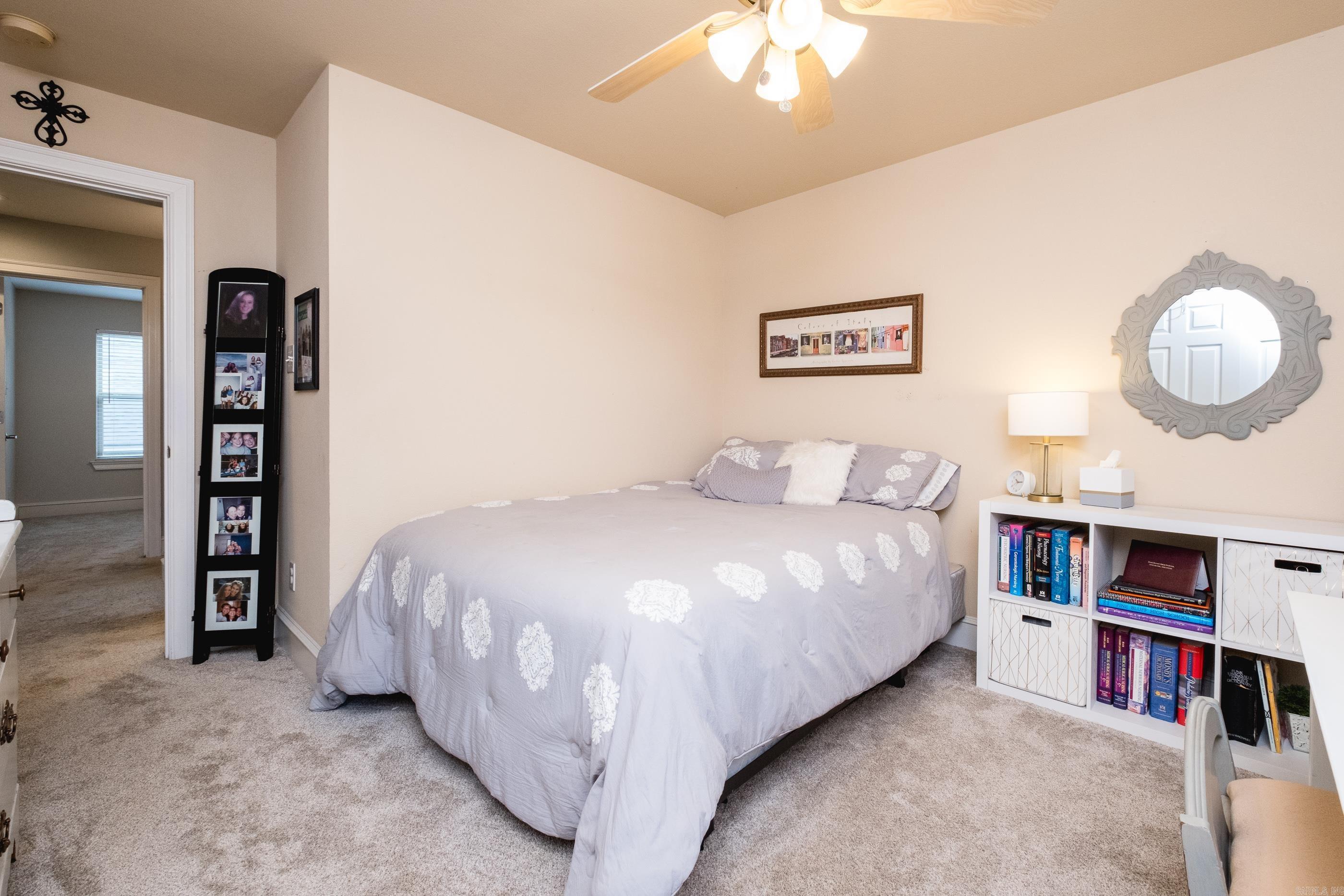 WOODLANDS EDGE - Residential