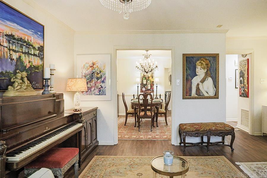 FOXCROFT SQUARE HPR - Residential