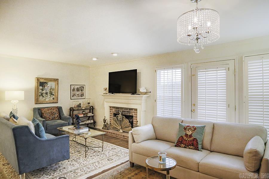 FOXCROFT SQUARE HPR - Residential