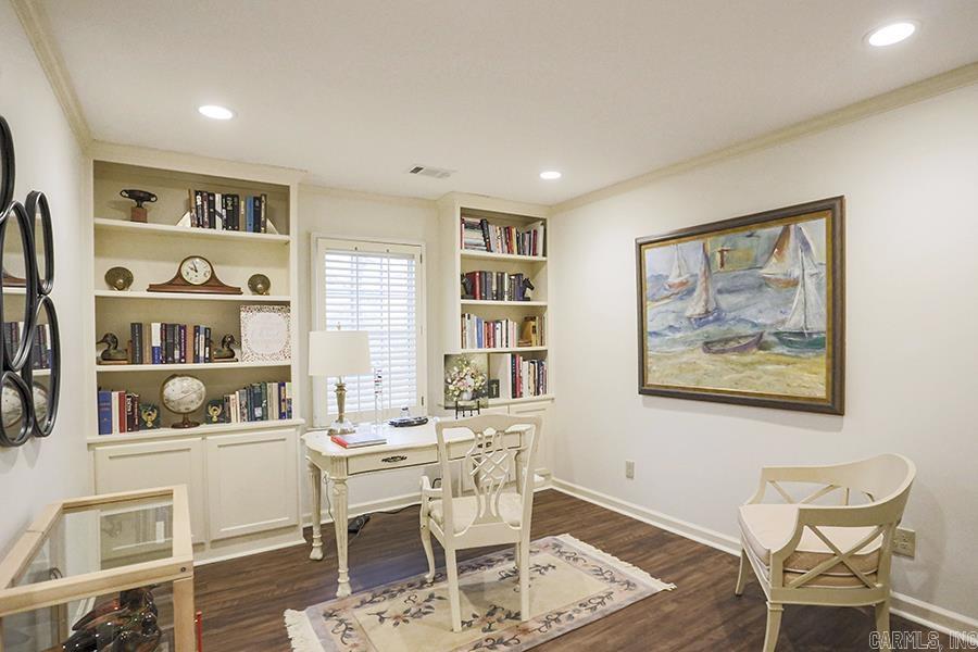 FOXCROFT SQUARE HPR - Residential