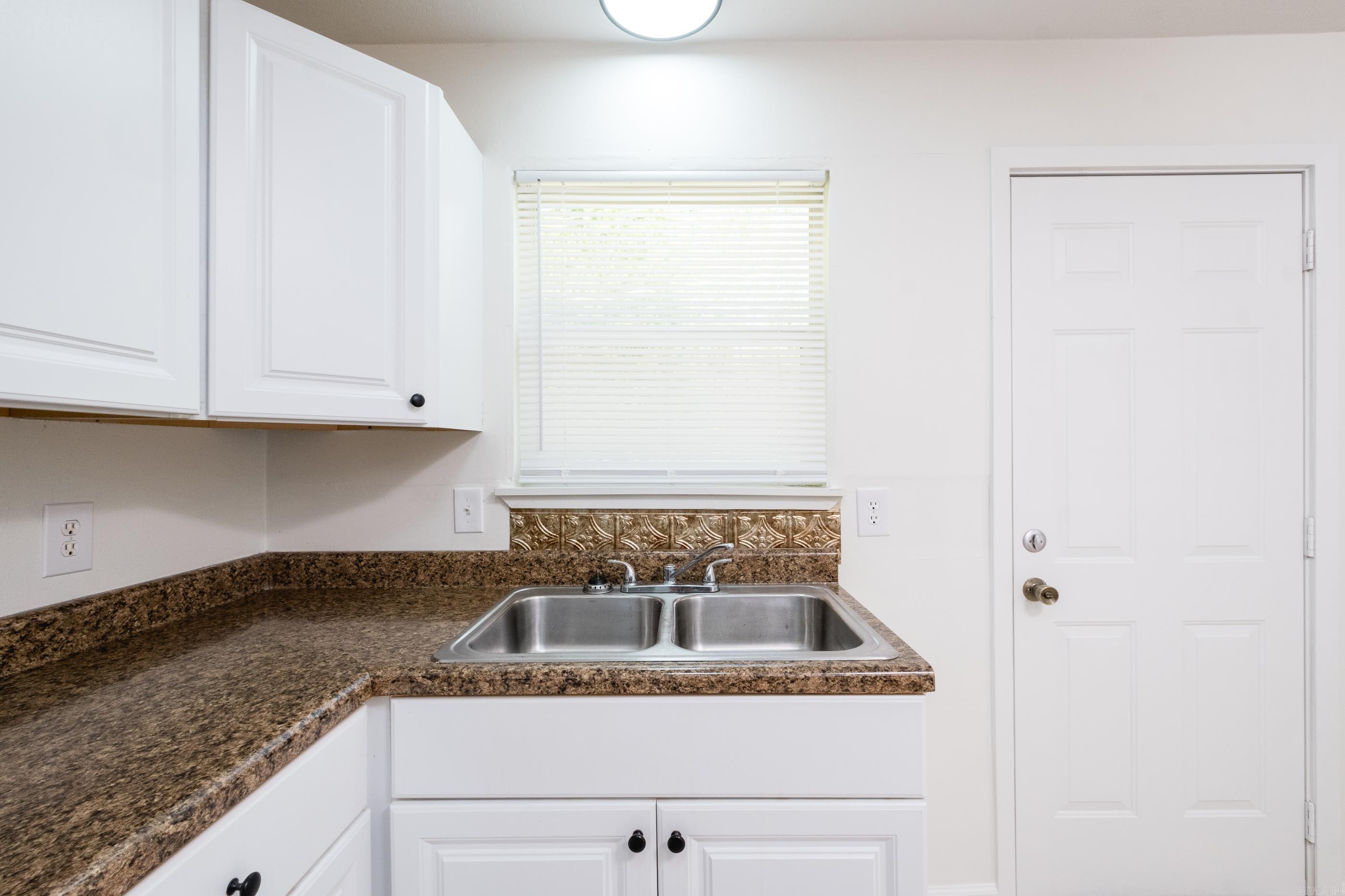 EASTWOOD - Residential