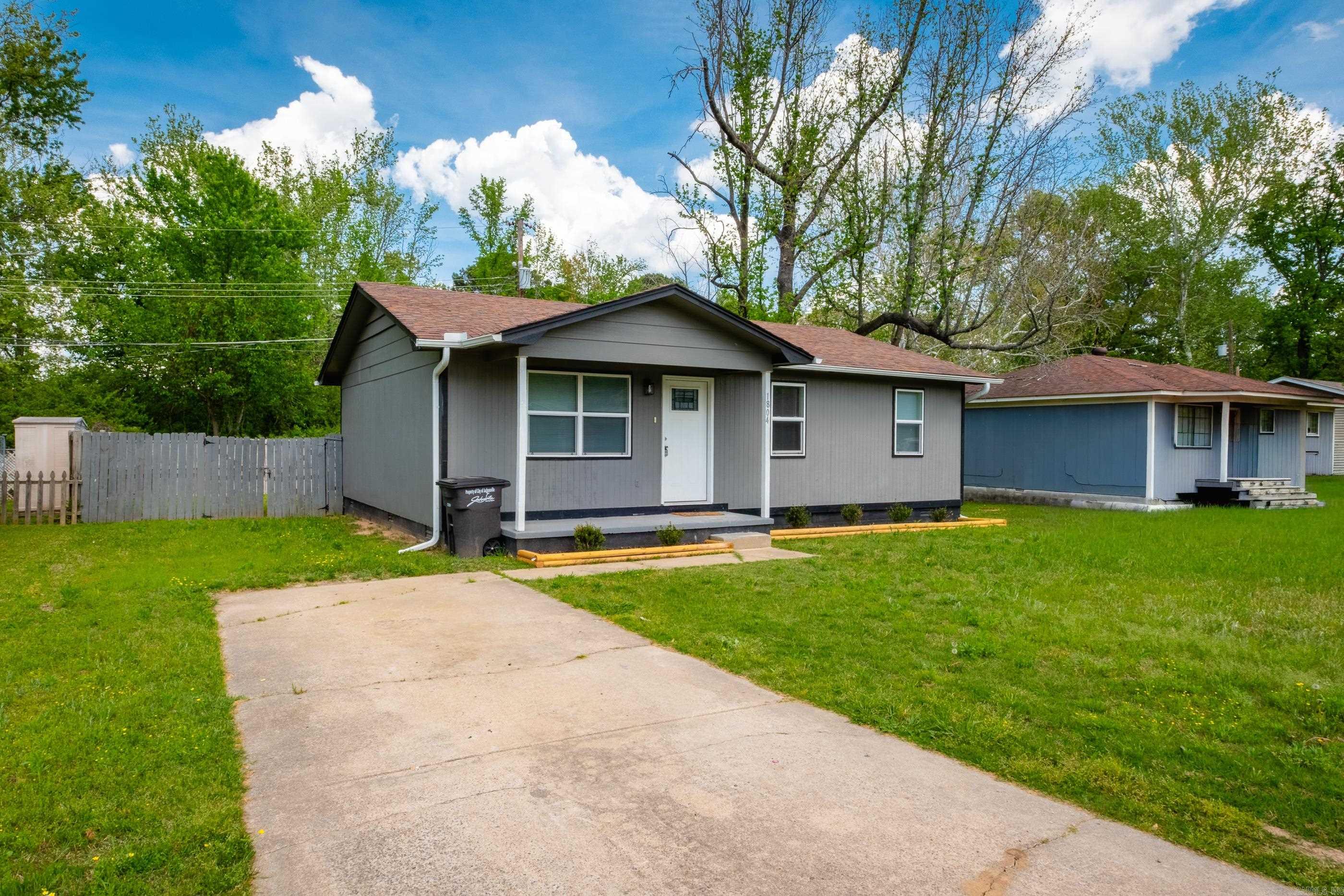 EASTWOOD - Residential