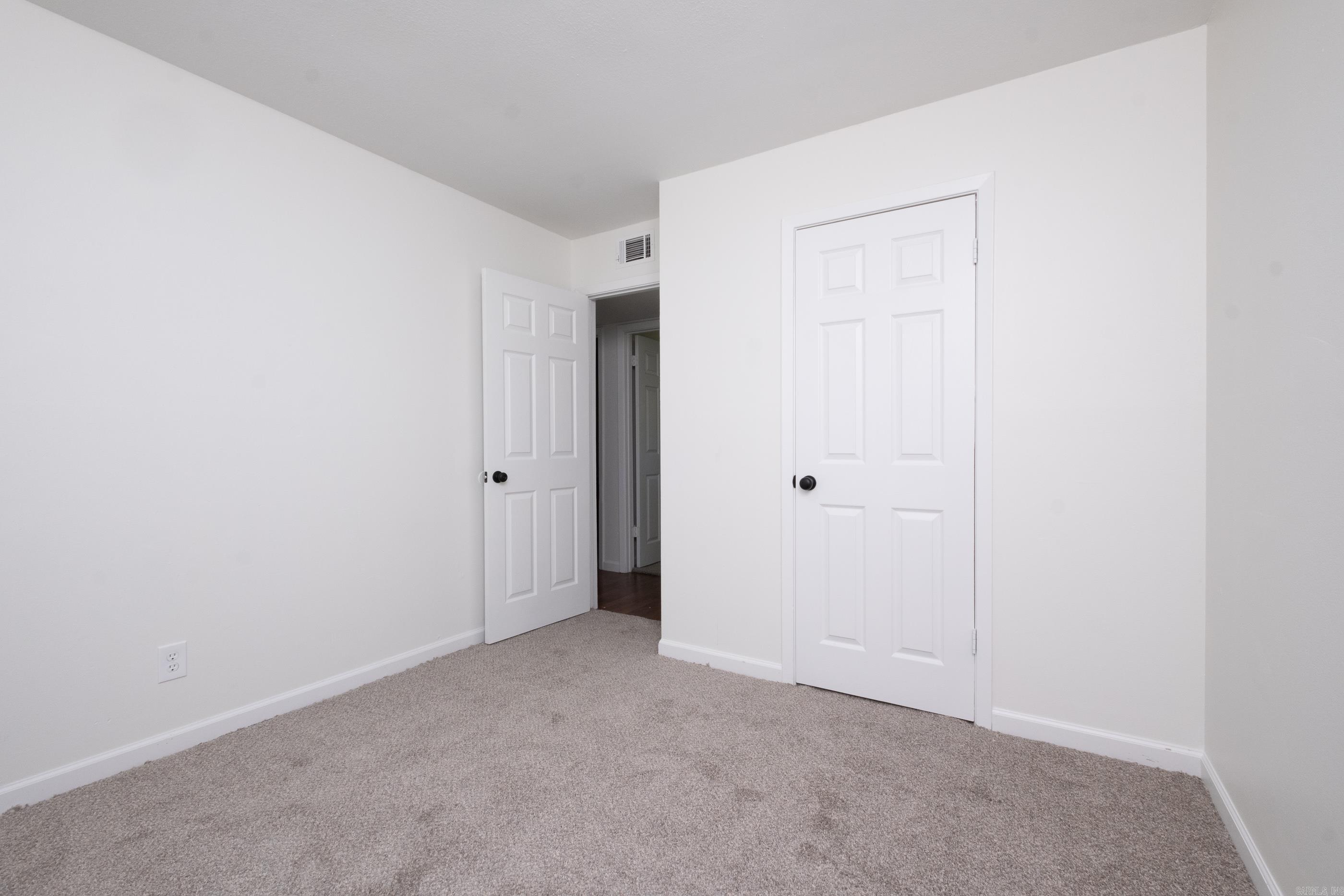 EASTWOOD - Residential