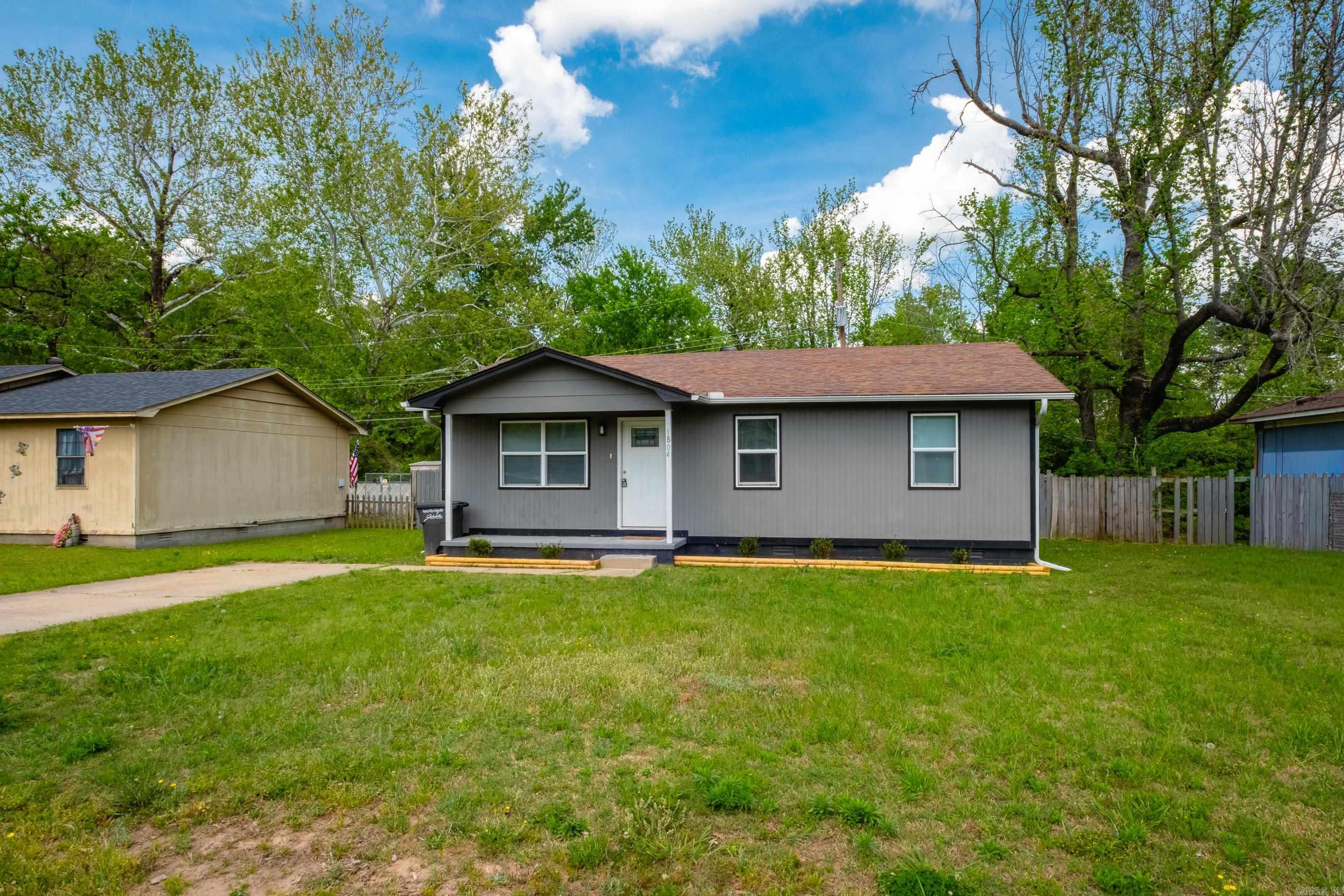 EASTWOOD - Residential