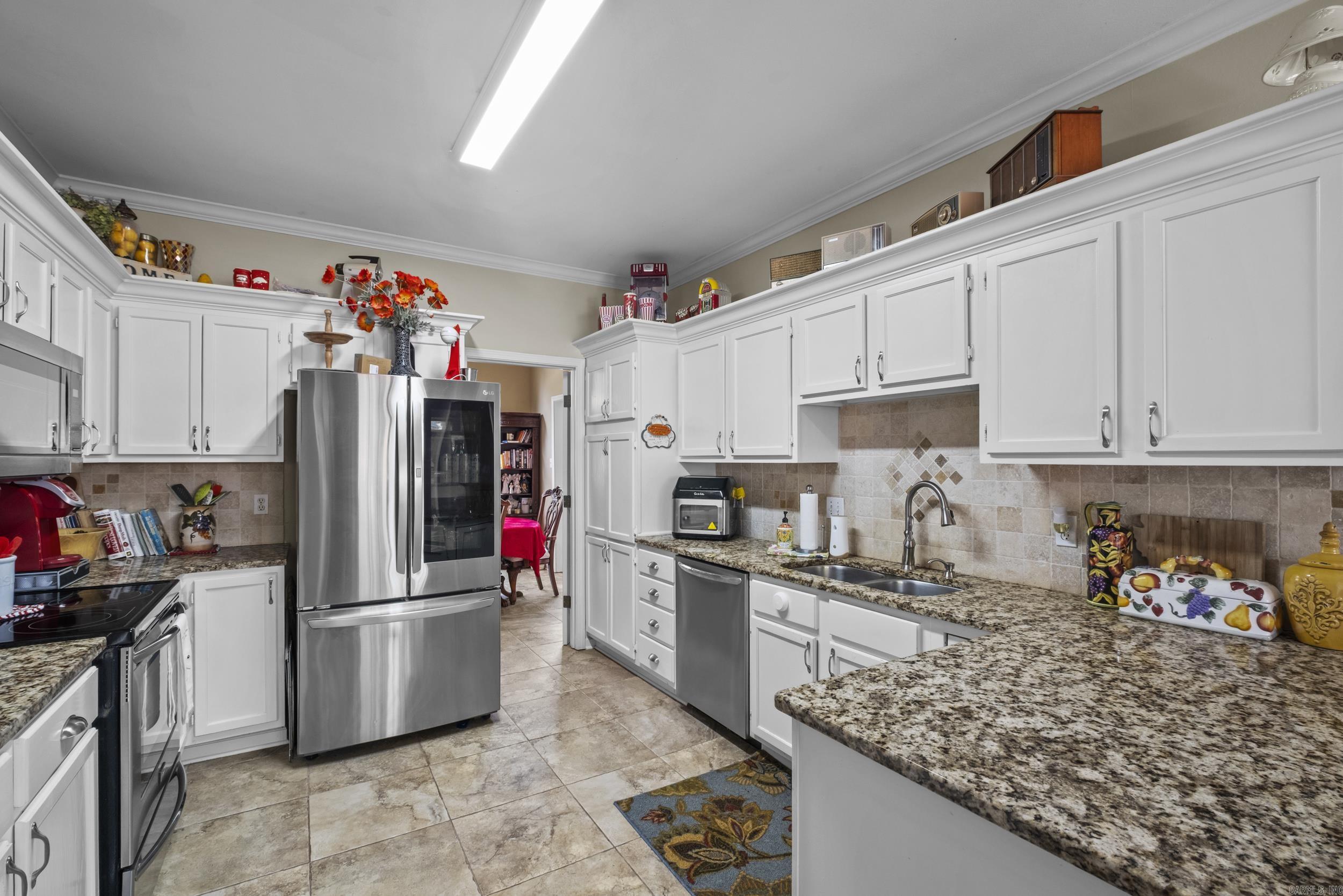 PEBBLE BEACH ESTATES - Residential