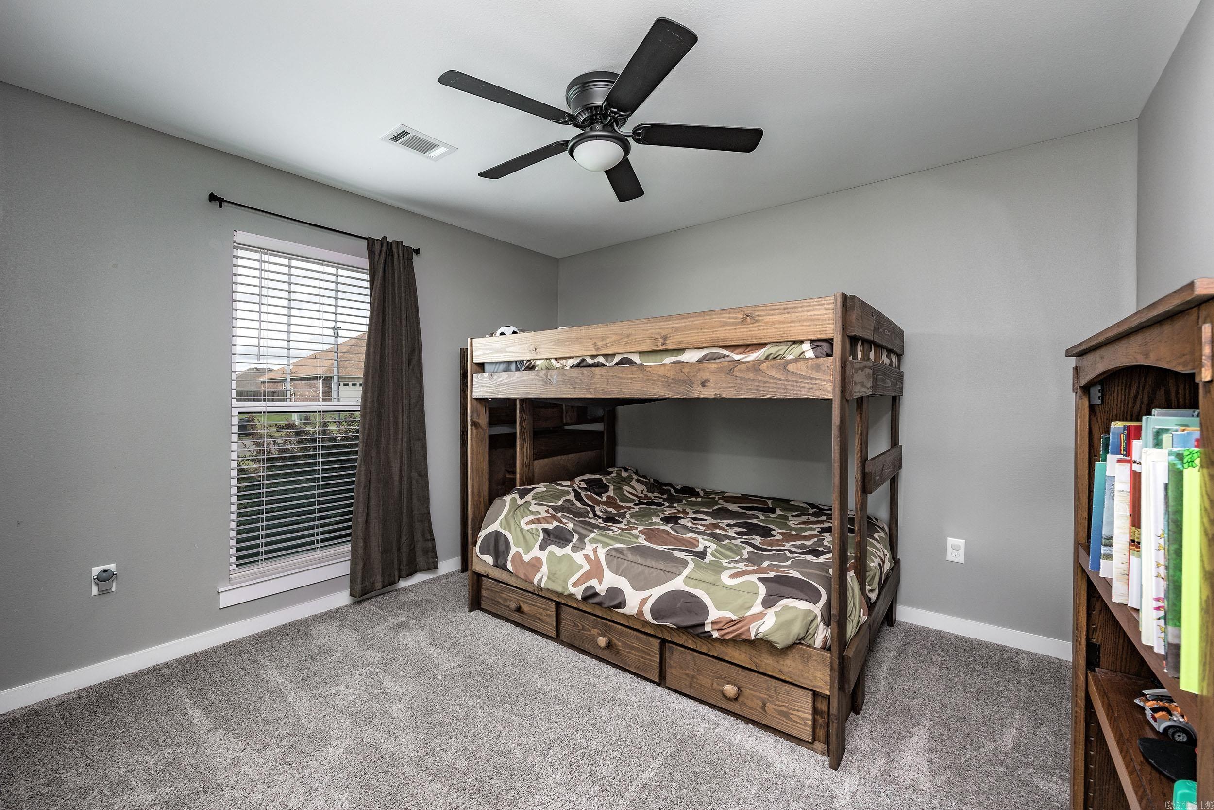 DOVE CREEK - Residential