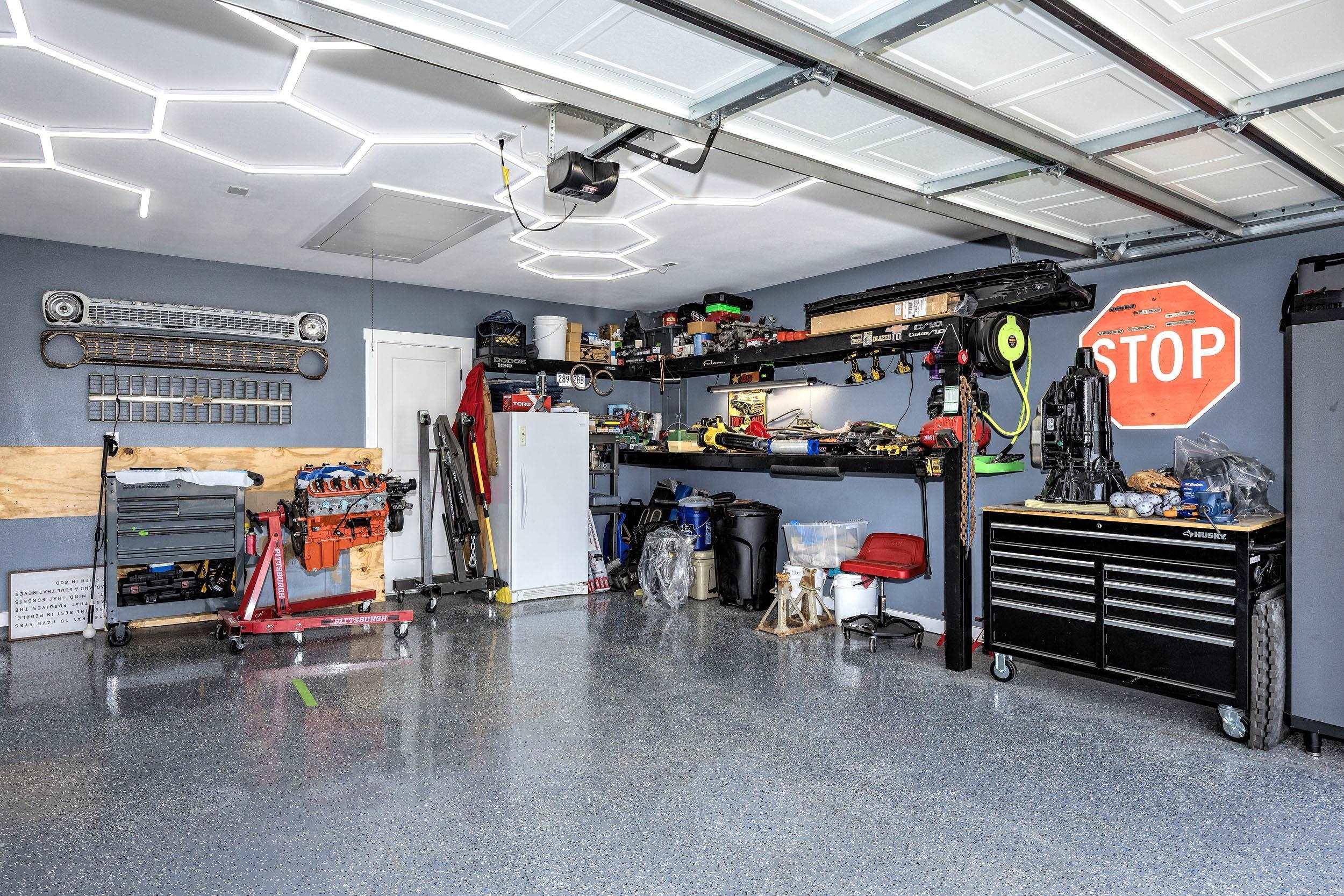 DOVE CREEK - Residential