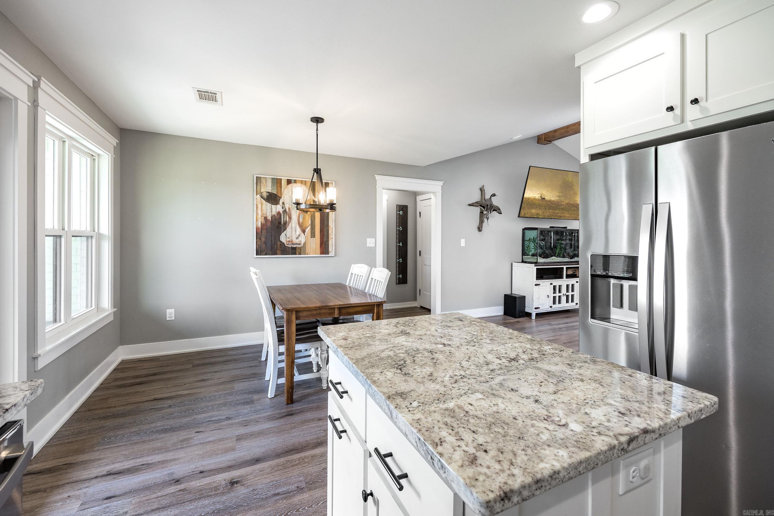 DOVE CREEK - Residential