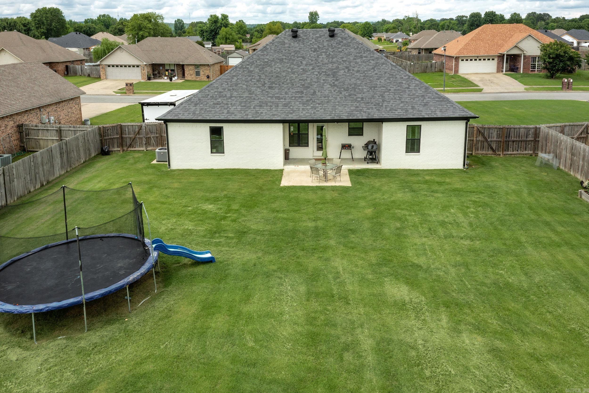 DOVE CREEK - Residential