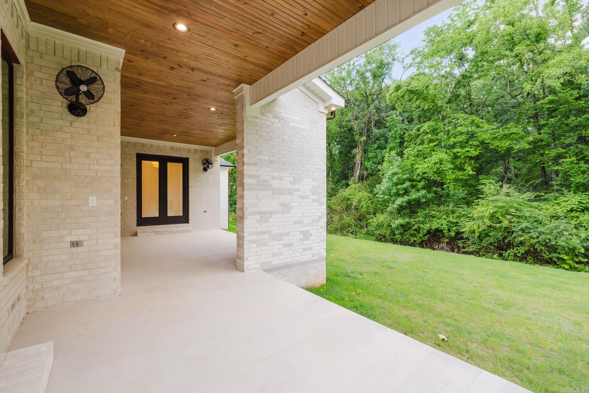 FIELDS OF HURRICANE LAKE ESTATES - Residential