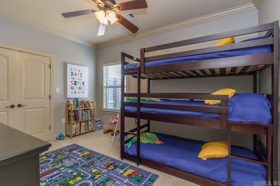 COUNTRY CLUB OF ARK THE - Residential Lease