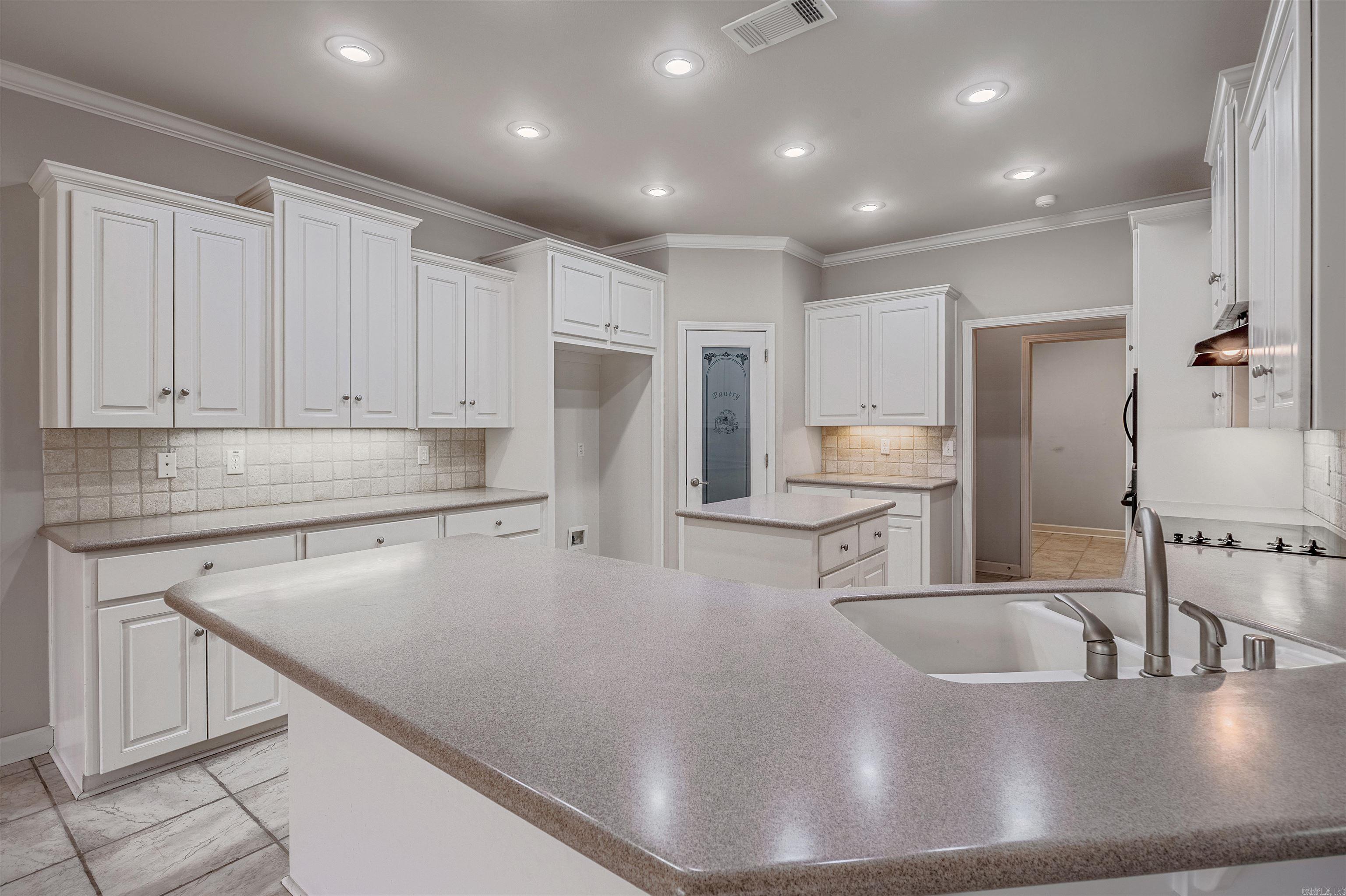 MAUMELLE VALLEY ESTATES - Residential