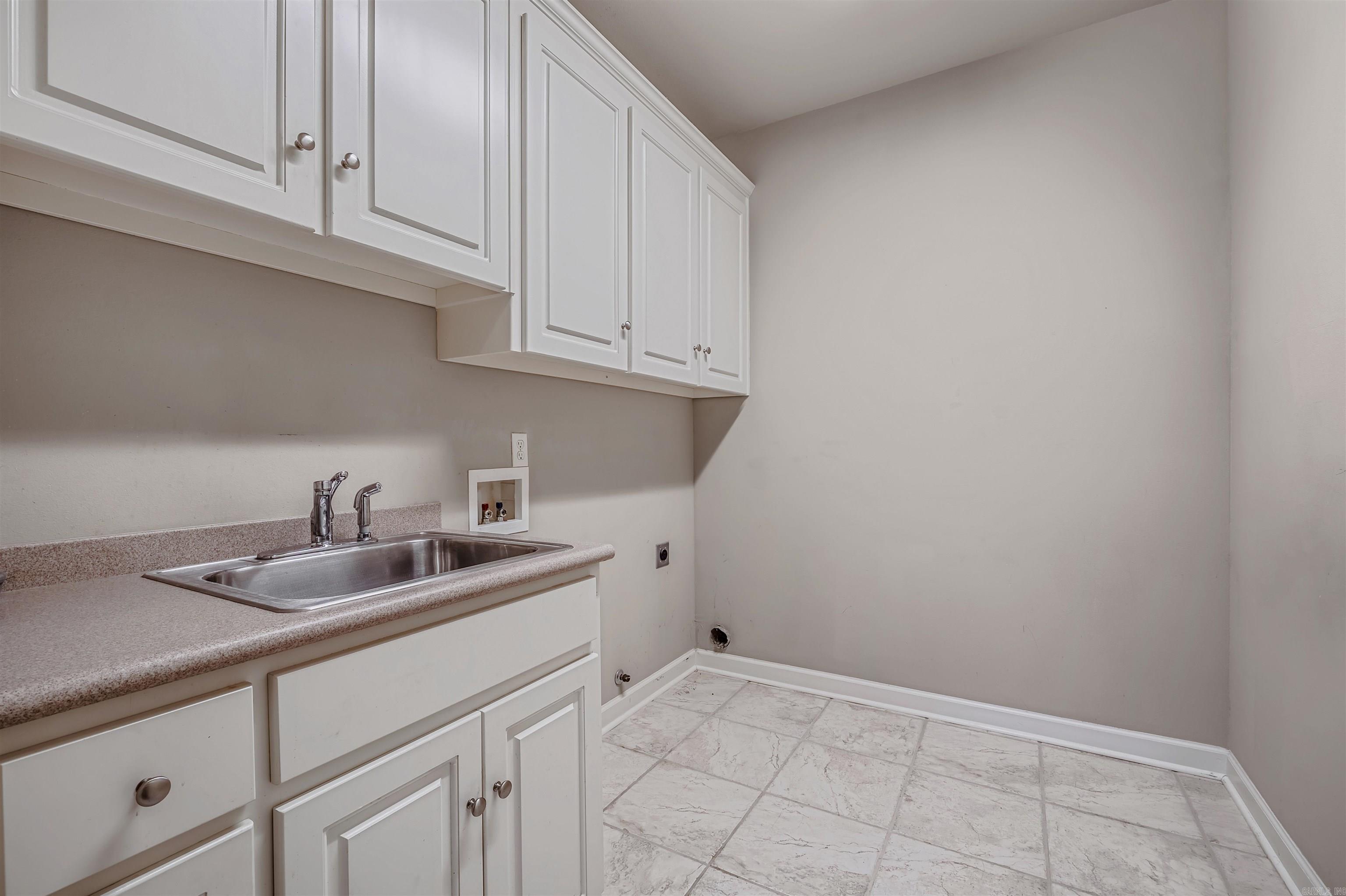 MAUMELLE VALLEY ESTATES - Residential