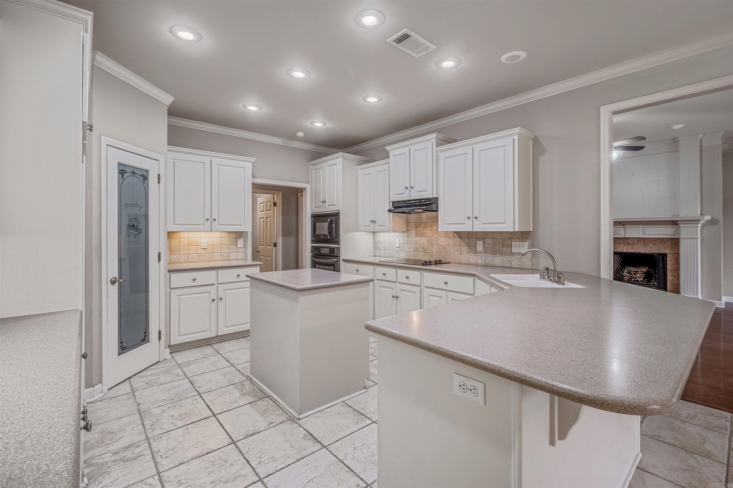 MAUMELLE VALLEY ESTATES - Residential