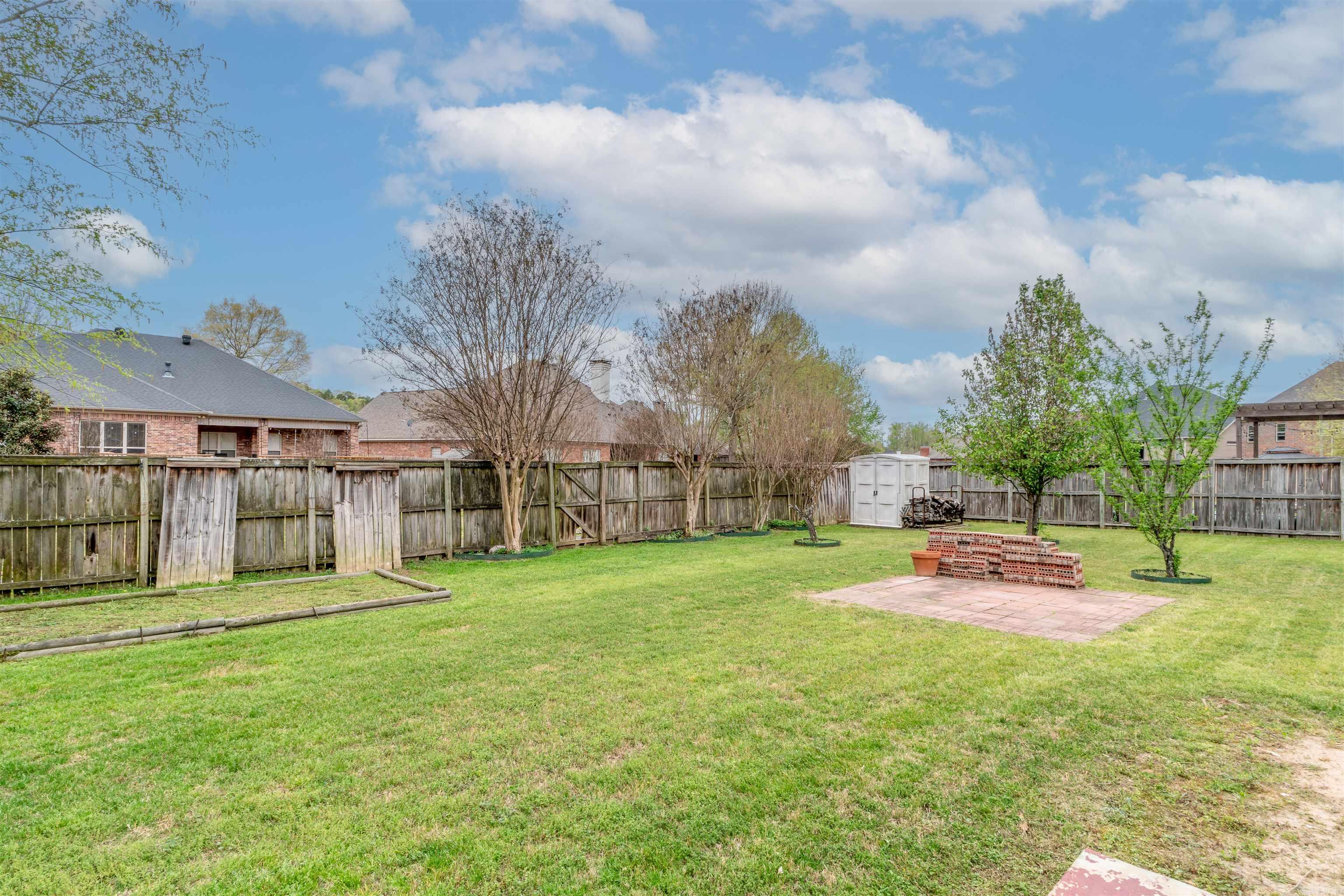 MAUMELLE VALLEY ESTATES - Residential