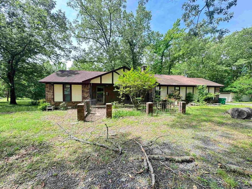 Looking for an investment opportunity? This is it, so much potential! 3.70 acres just outside of Cabot. Open concept, 3 bedroom, 2 bathroom home with large circle driveway. Sold as-is, cash or in bank financing only. Showings by appointment only, no trespassing, home is actively being monitored. AGENTS SEE REMARKS.