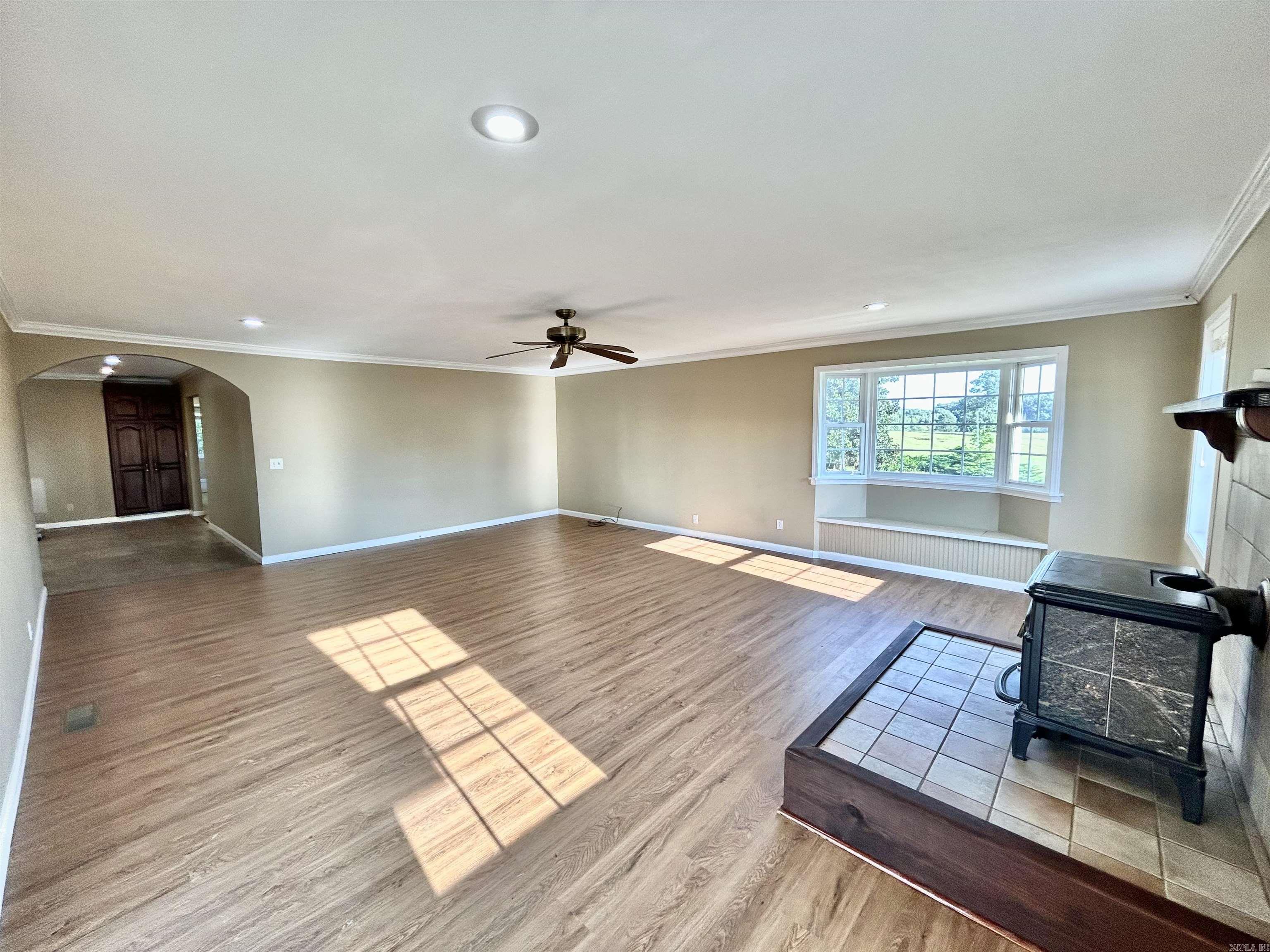 Metes &amp; Bounds - Residential