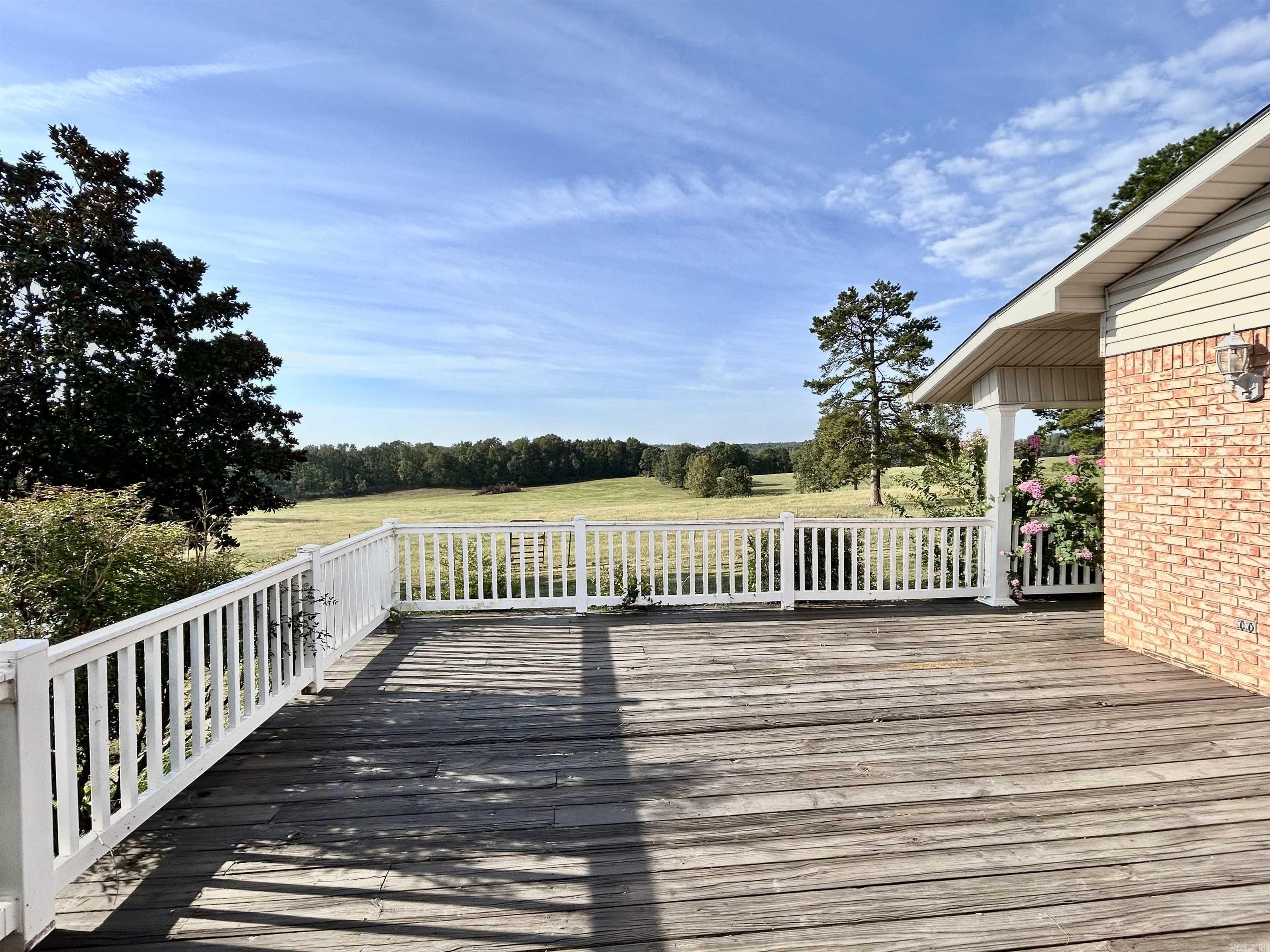 Metes &amp; Bounds - Residential