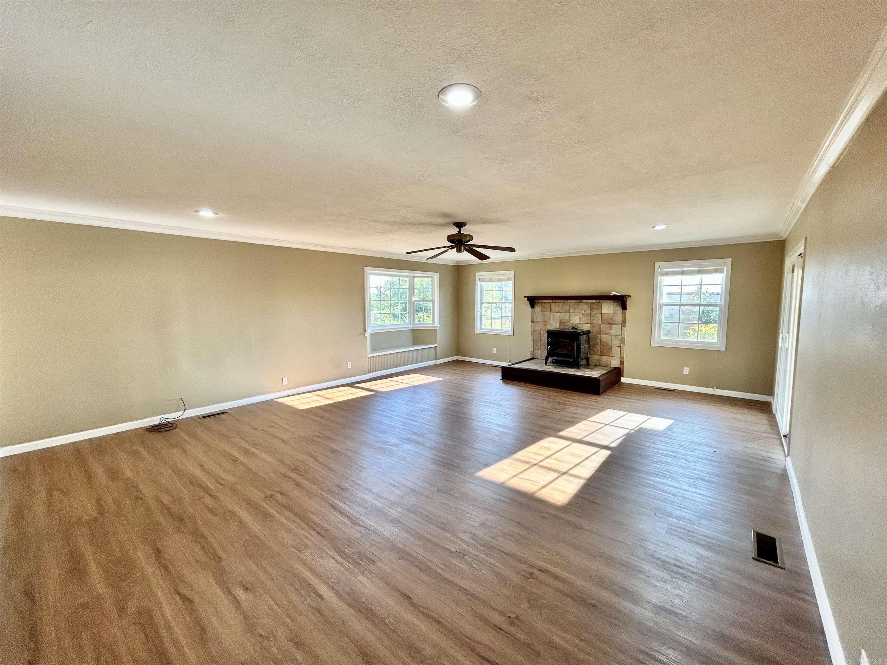 Metes &amp; Bounds - Residential