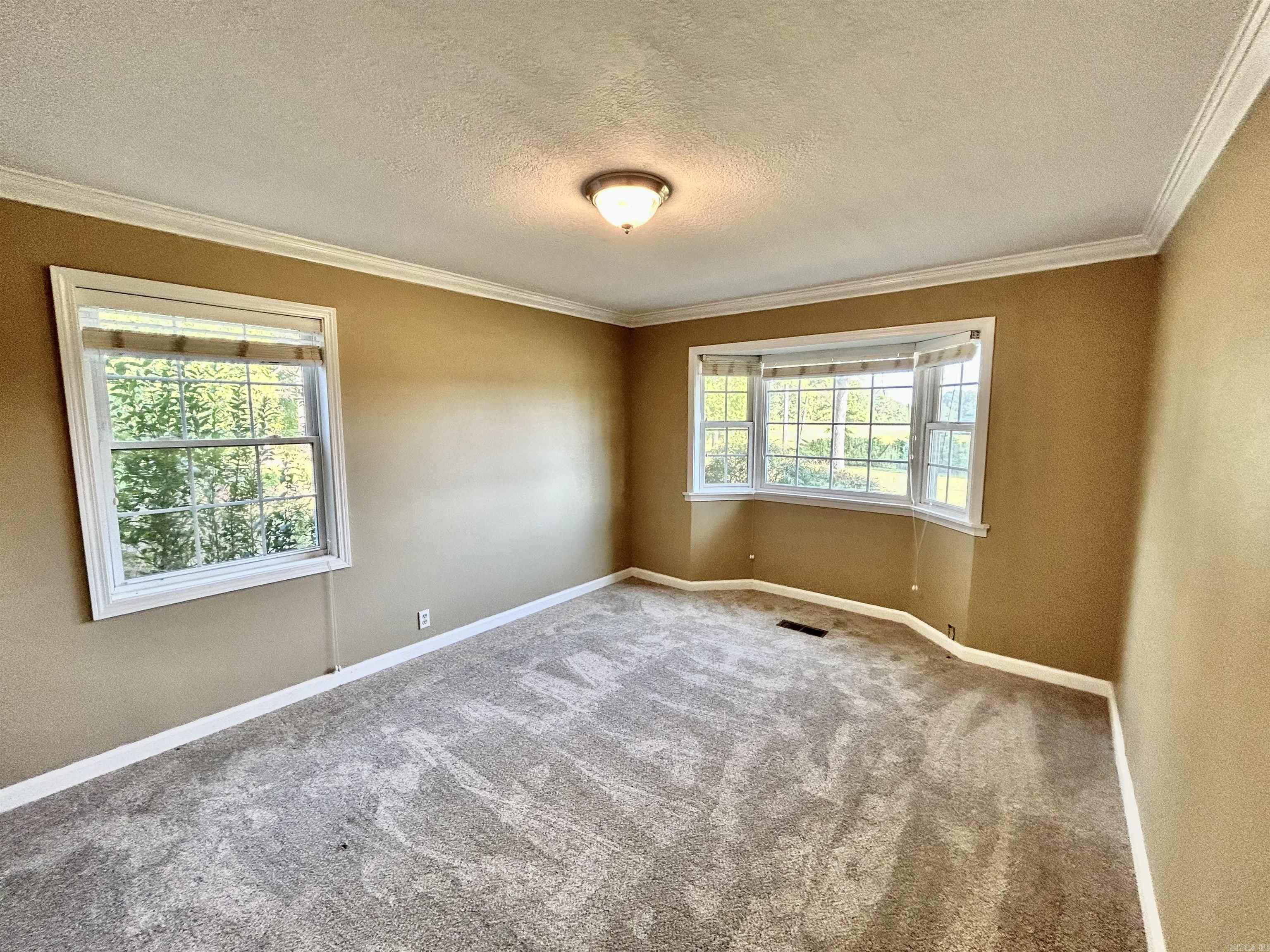 Metes &amp; Bounds - Residential