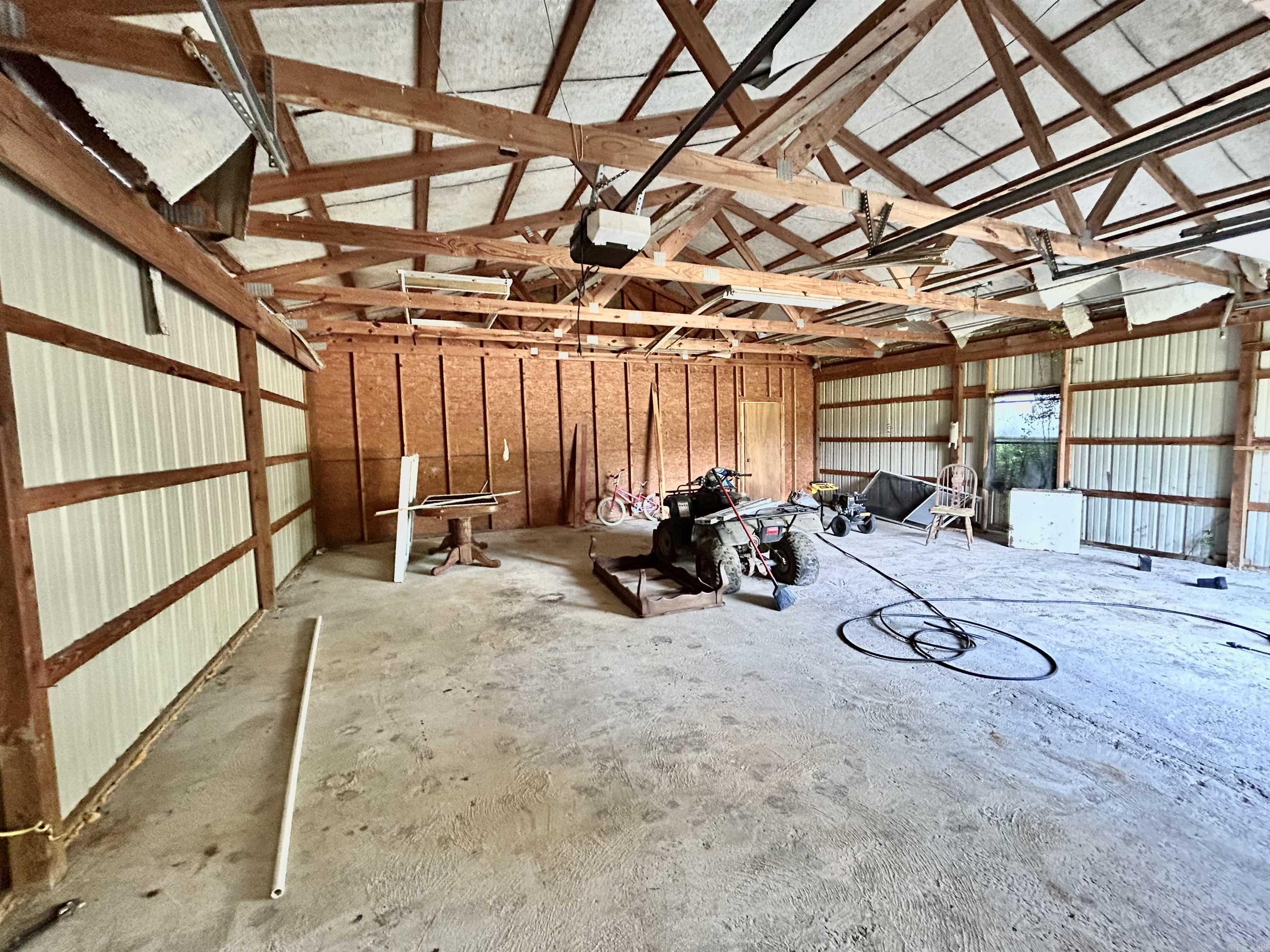 Metes &amp; Bounds - Residential