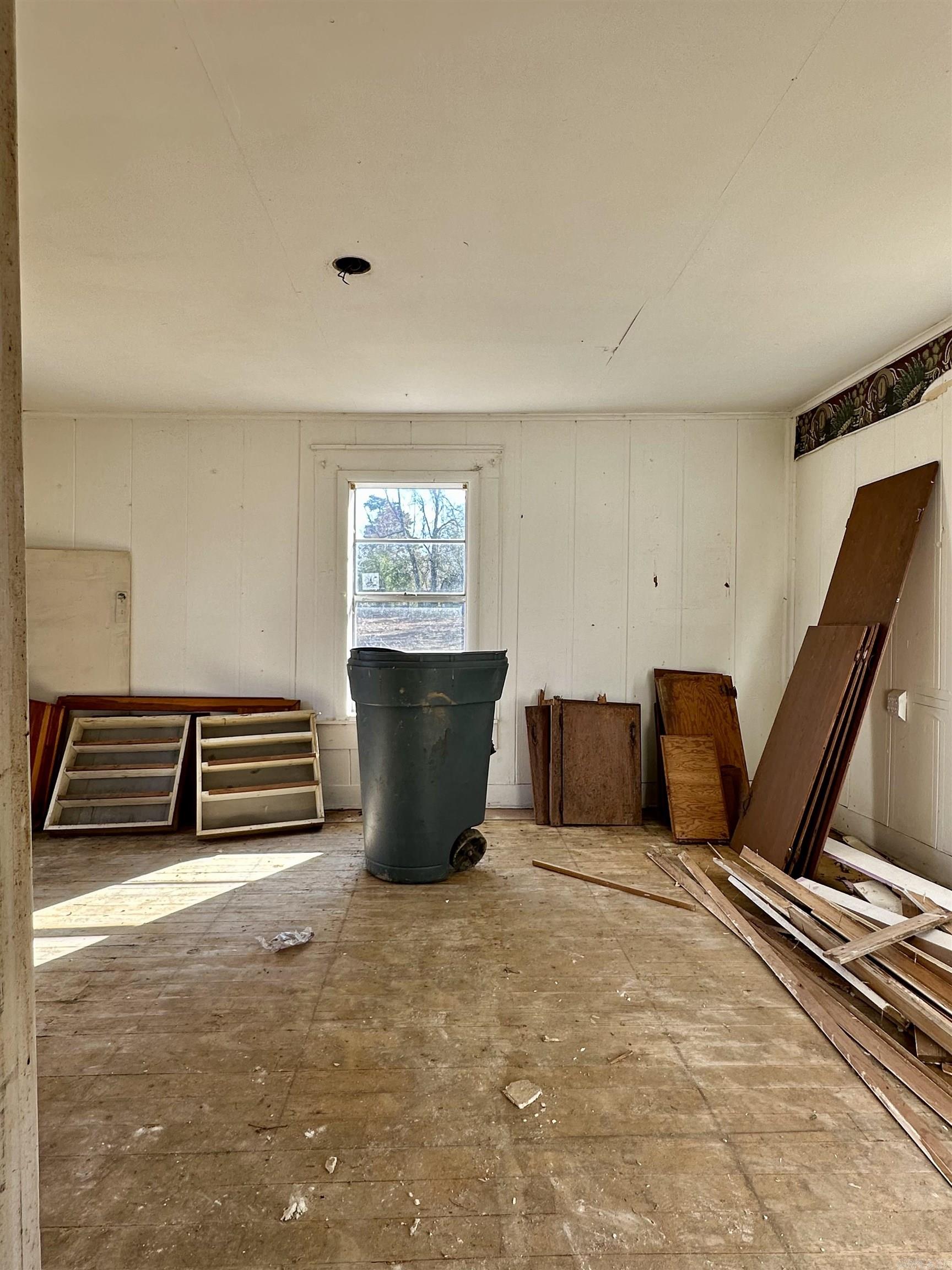 Not in Subdivision - Land