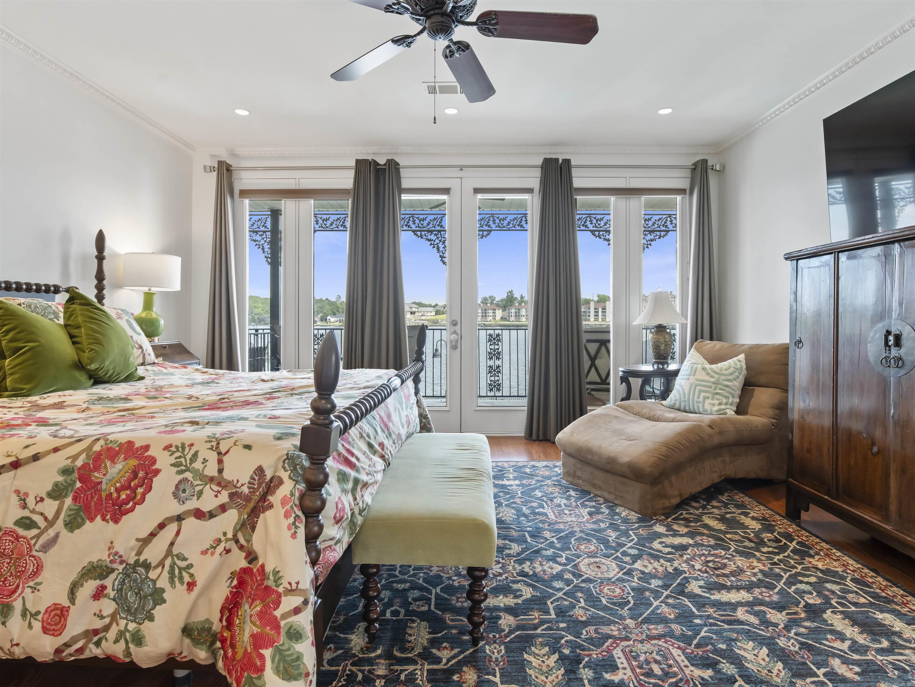 FIESTA BAY HPR - Residential