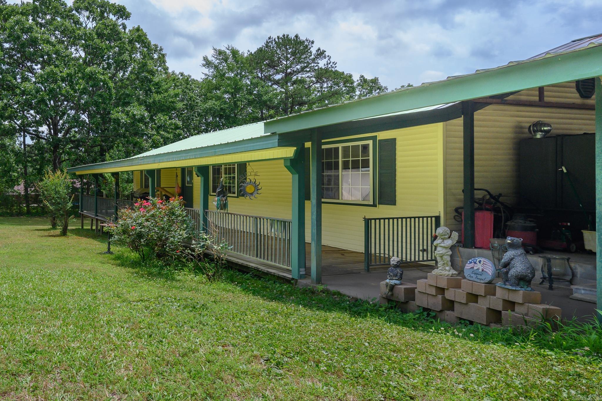 BEASTONS - Residential